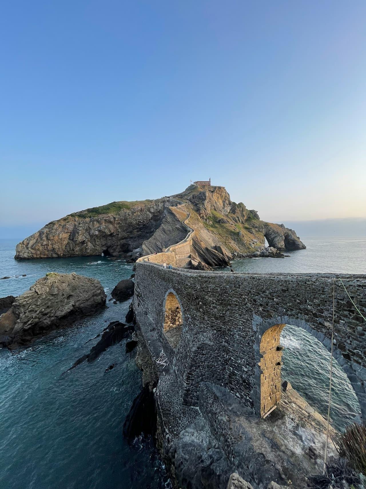 Bilbao Full-Day Coast & Culture Tour: Gaztelugatxe, Bermeo, Mundaka, Gernika & Txakoli