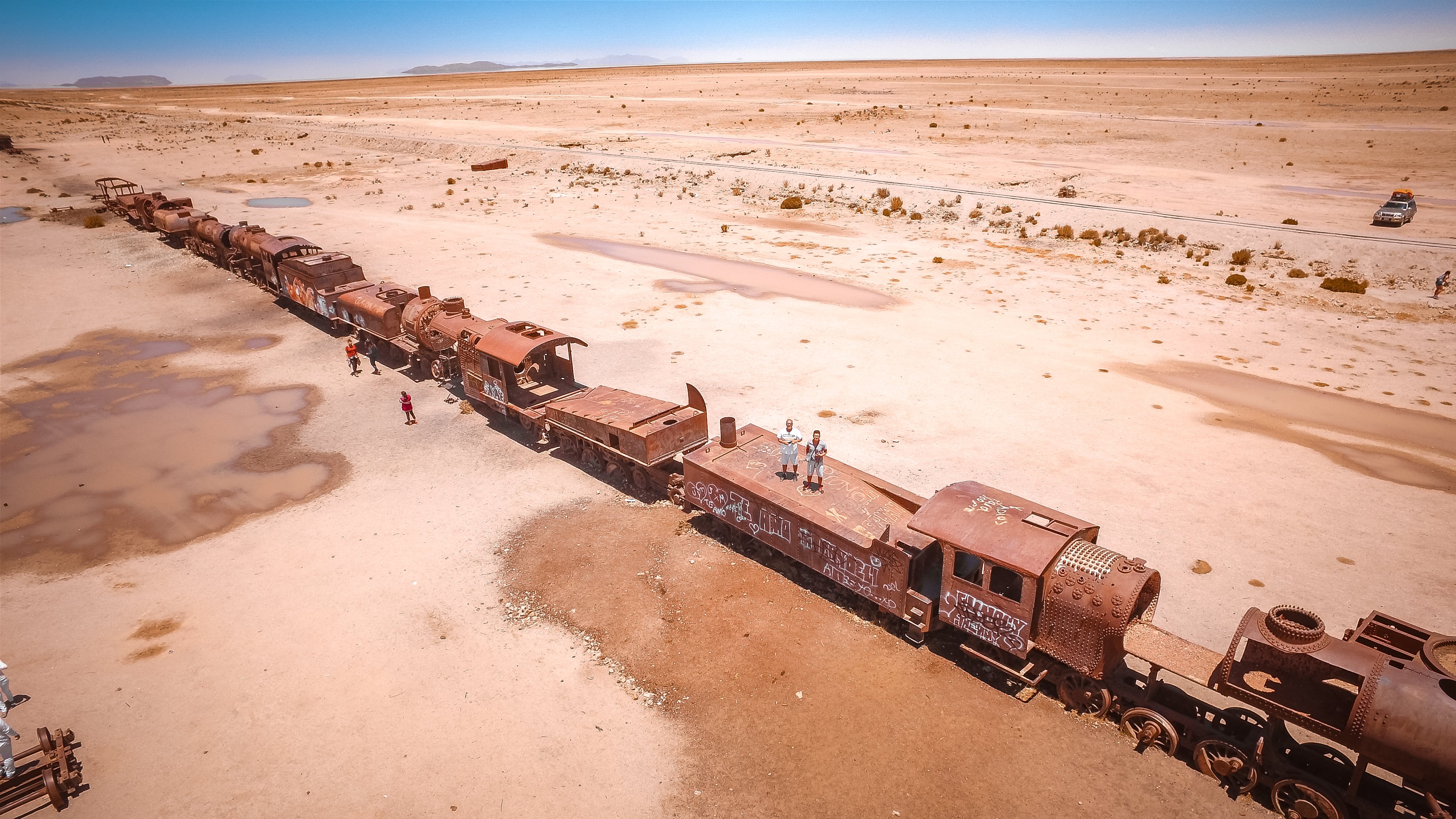 3-Day Uyuni Salt Flats & Red Lagoon Expedition