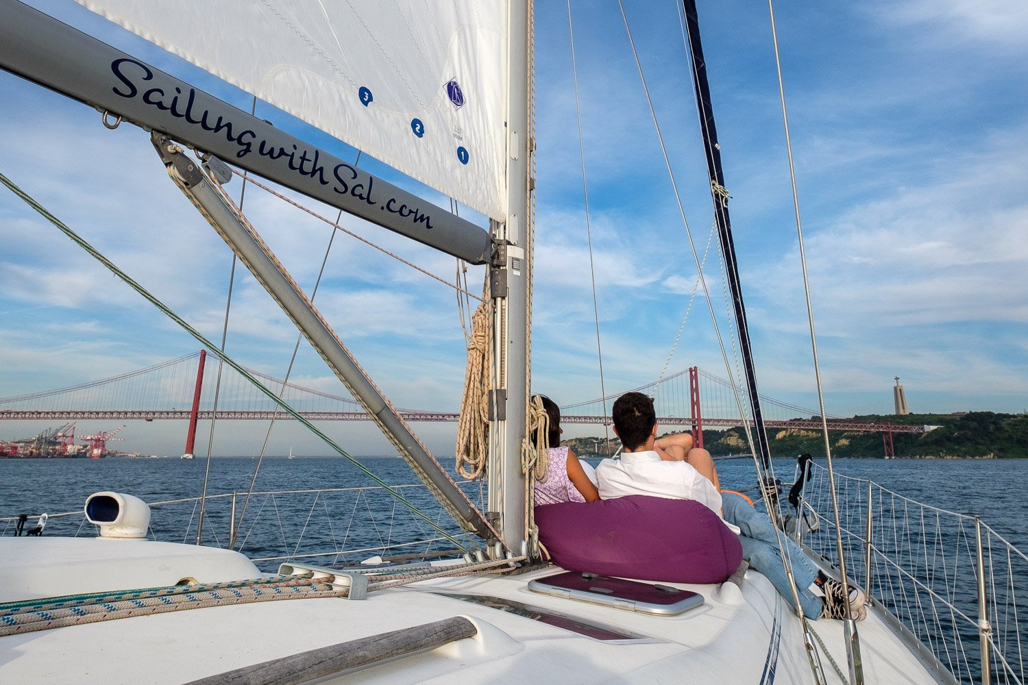 Tagus River Sunset Sailing Experience with Beverages