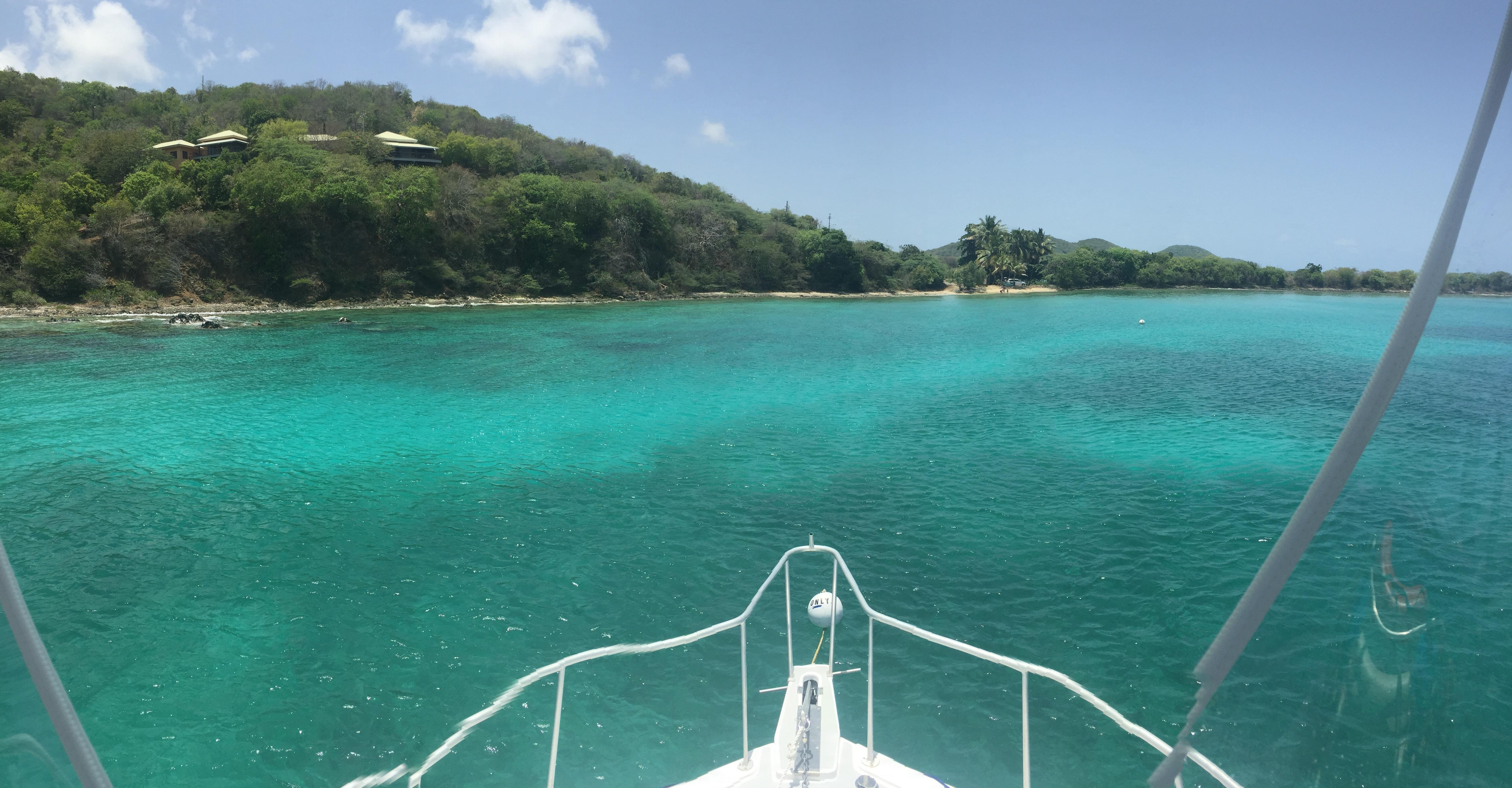 Culebra Power Boat Snorkeling & Flamenco Beach Adventure