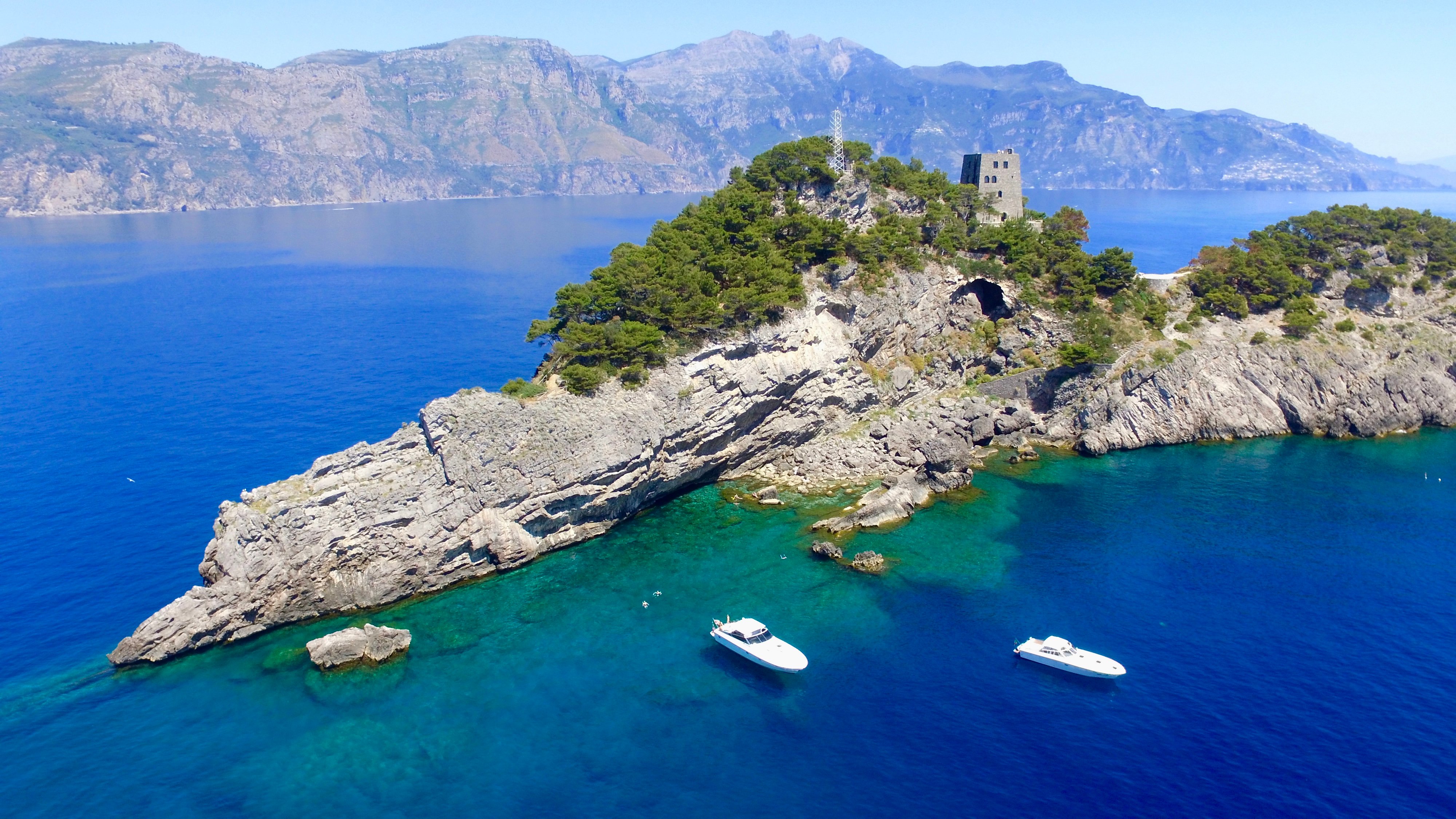 Amalfi Coast Private Boat Tour with Prosecco & Snorkeling