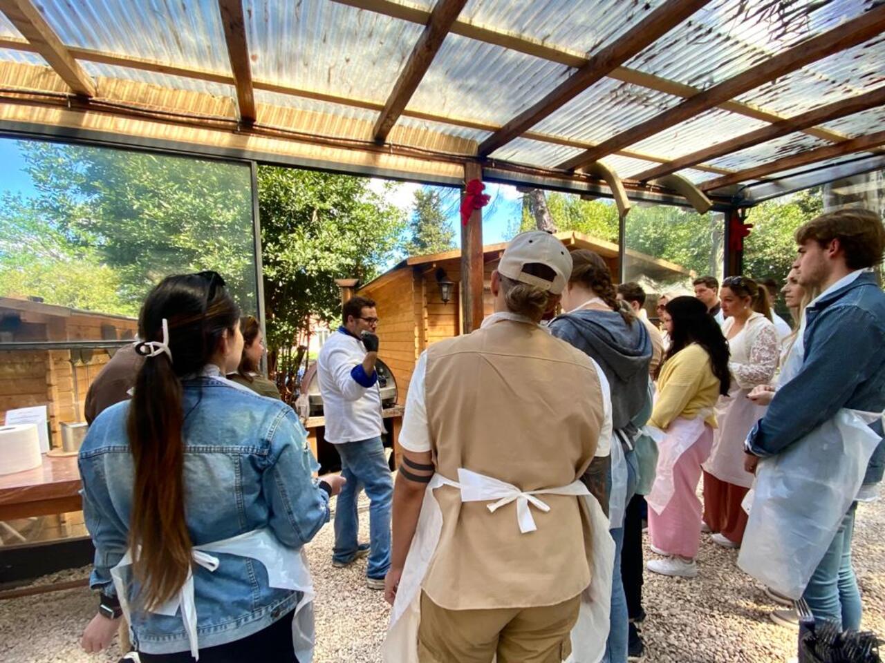 pizza making class in Rome — photo 18