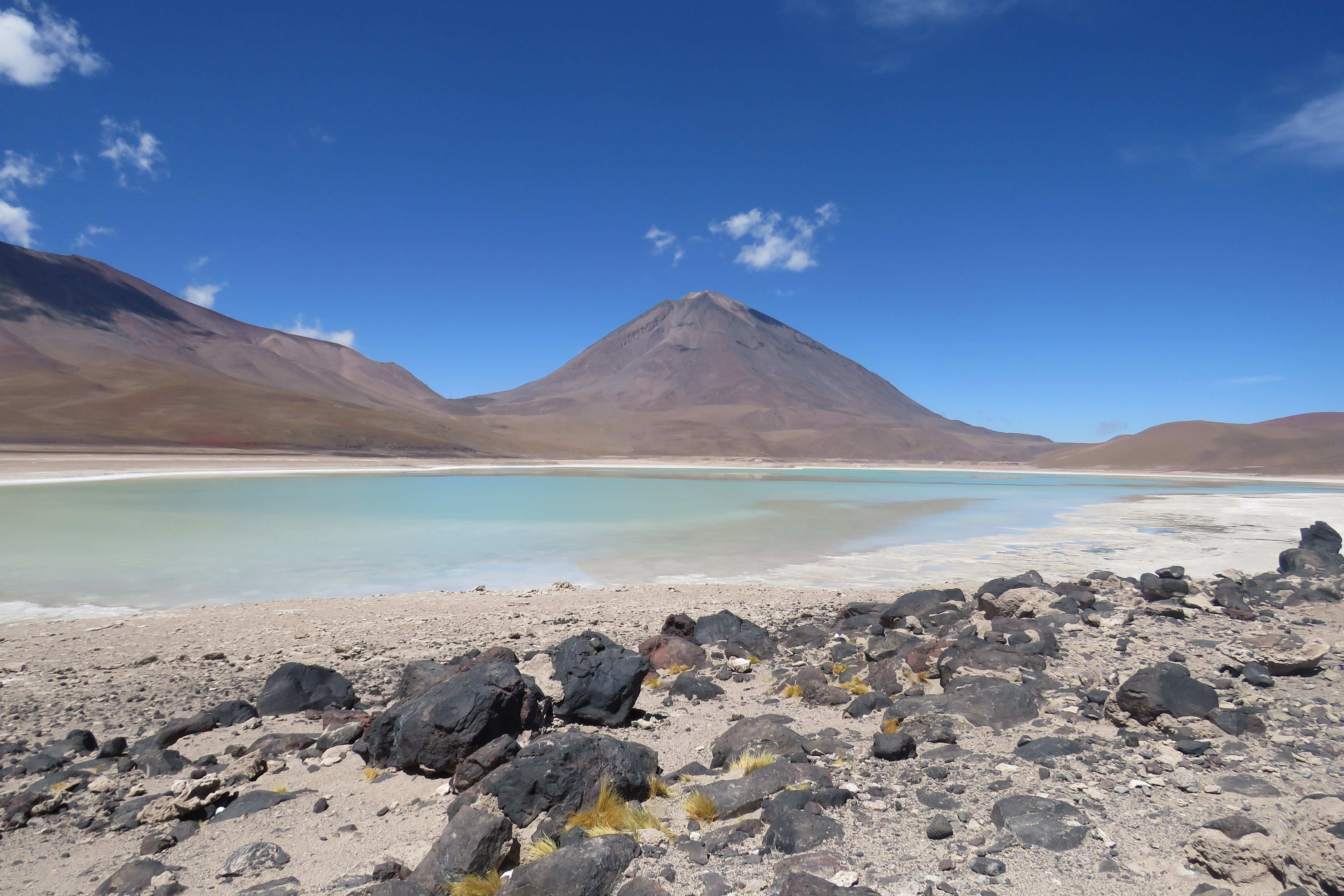 3-Day Uyuni Salt Flats & Colored Lagoons Private Tour