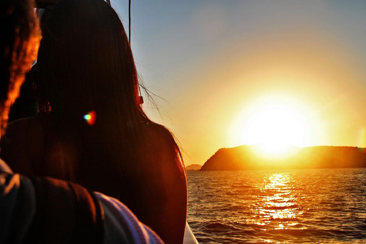 Dubrovnik Sunset Sea Kayaking Tour with Wine