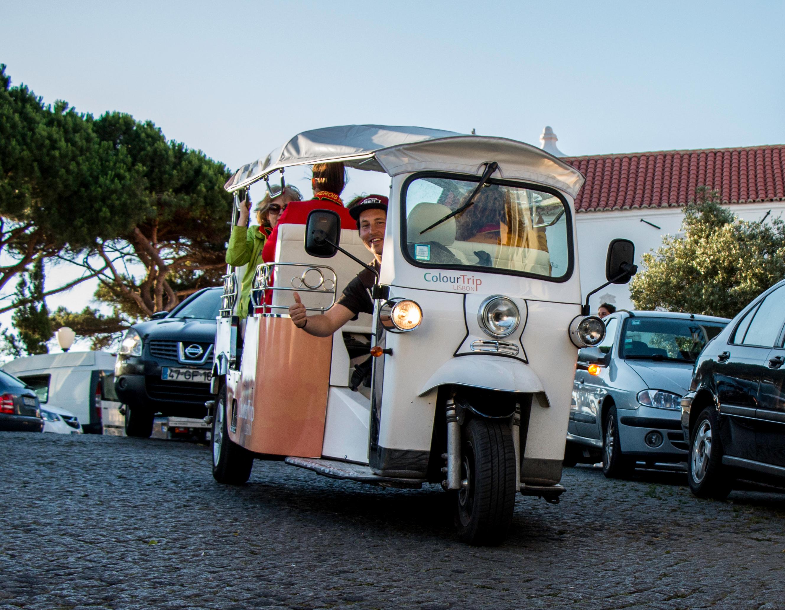 Lisbon Private Electric Tuk Tuk Tour – 4 Hours of City Highlights