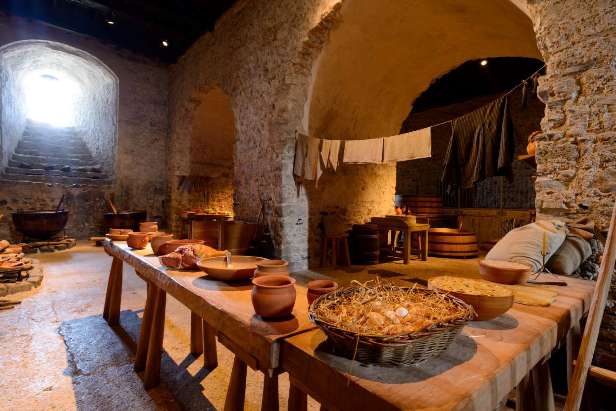 Canterbury, Dover Castle & White Cliffs Day Trip from London