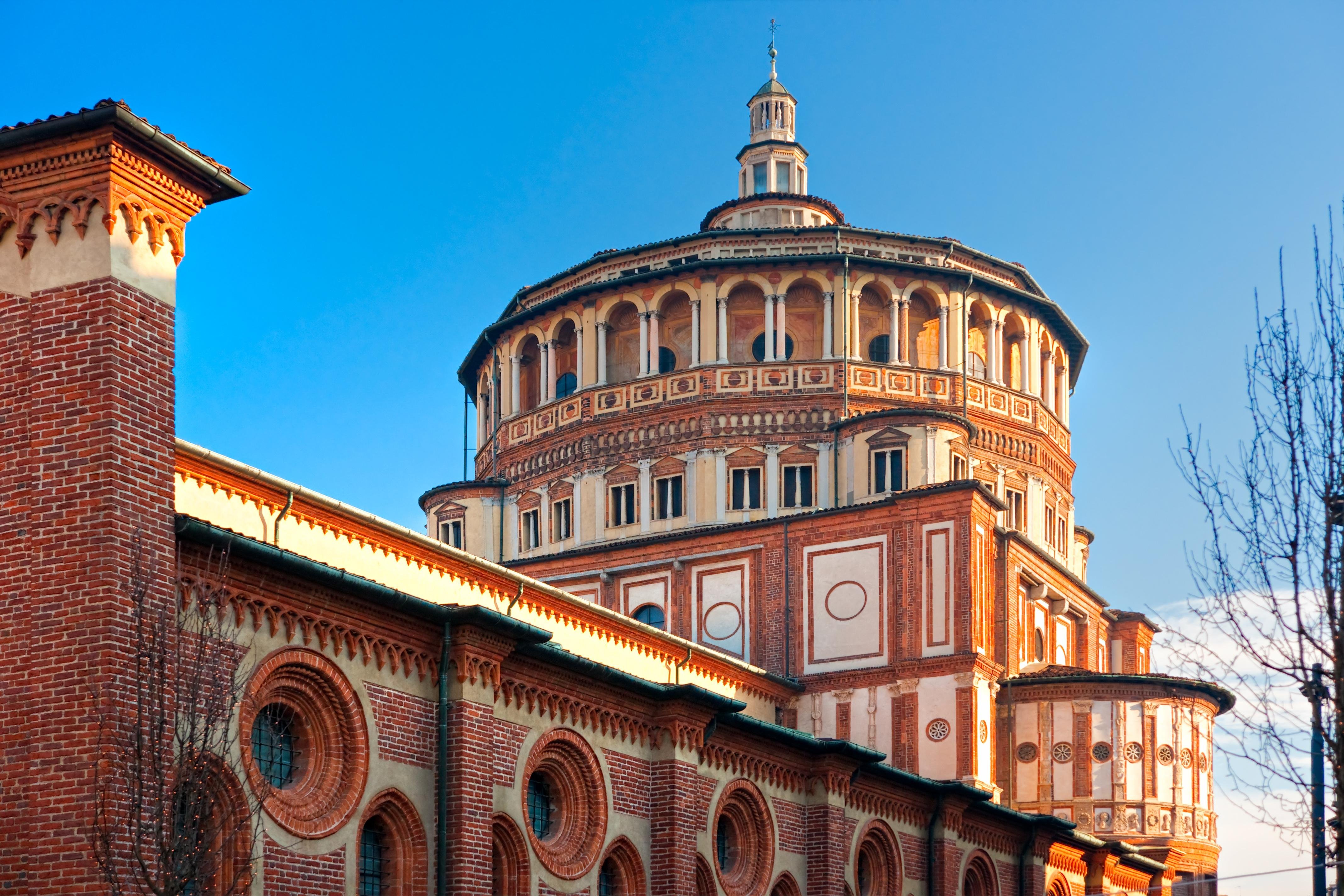 Milan's Sacred Landmarks Private Walking Experience