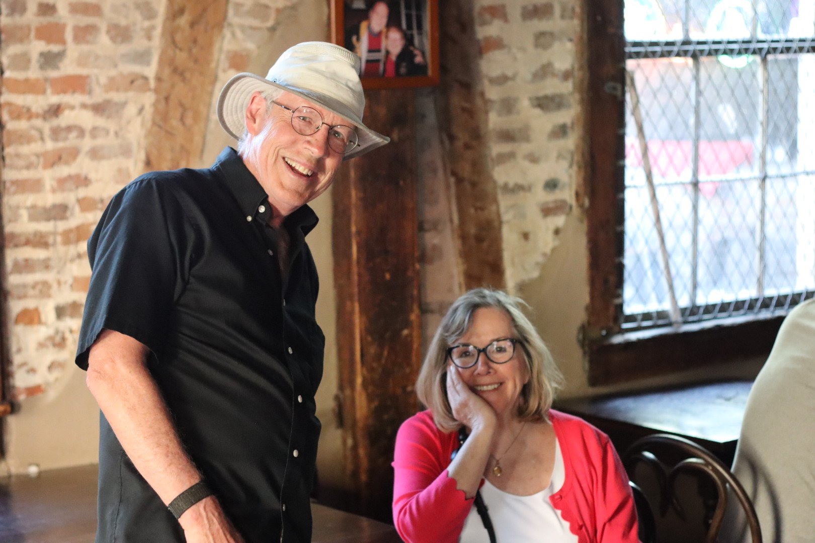 New Orleans: Ghost and Haunted Pub Crawl Tour with Free Shot