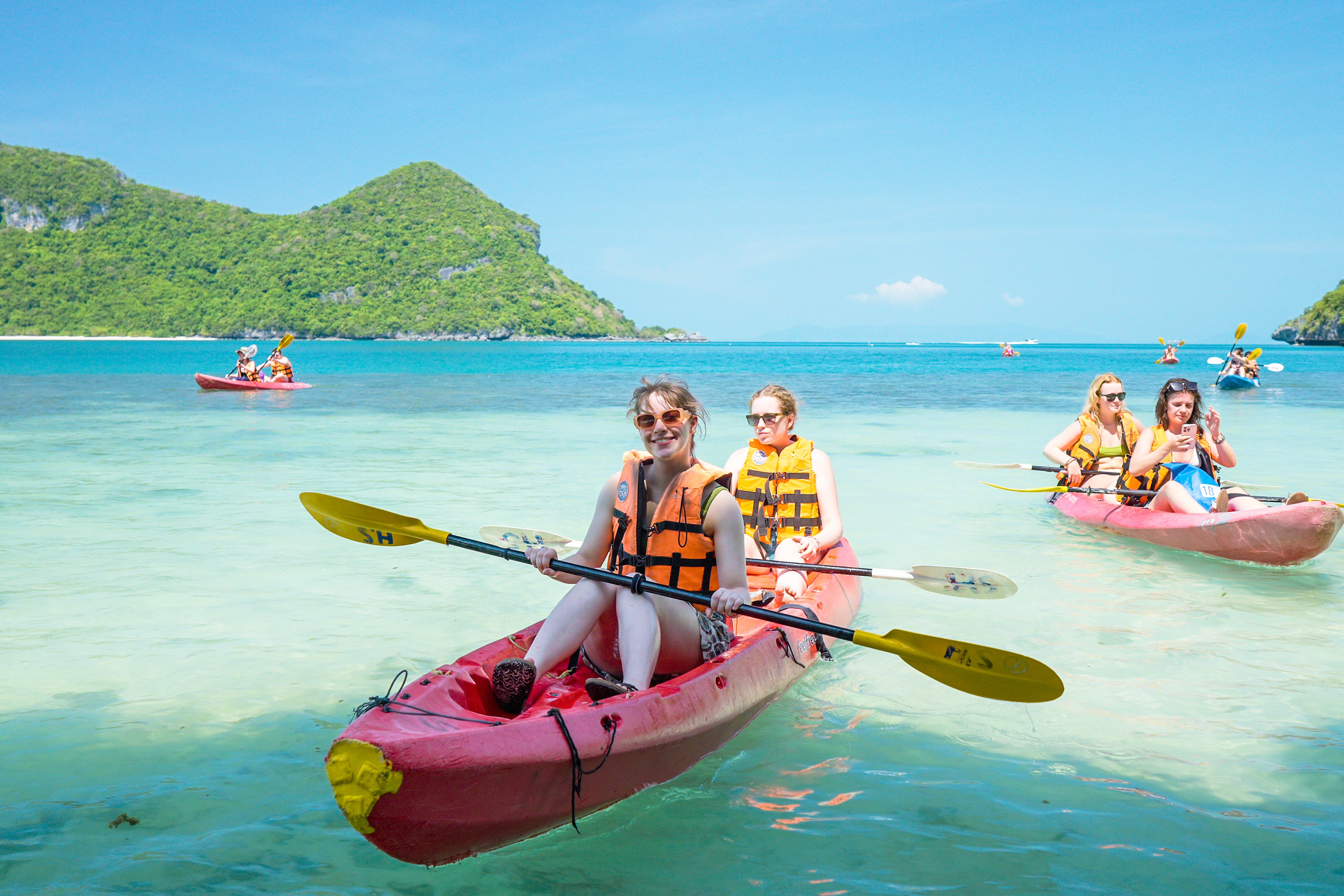 Mu Ko Ang Thong National Park Cruise & Optional Kayaking