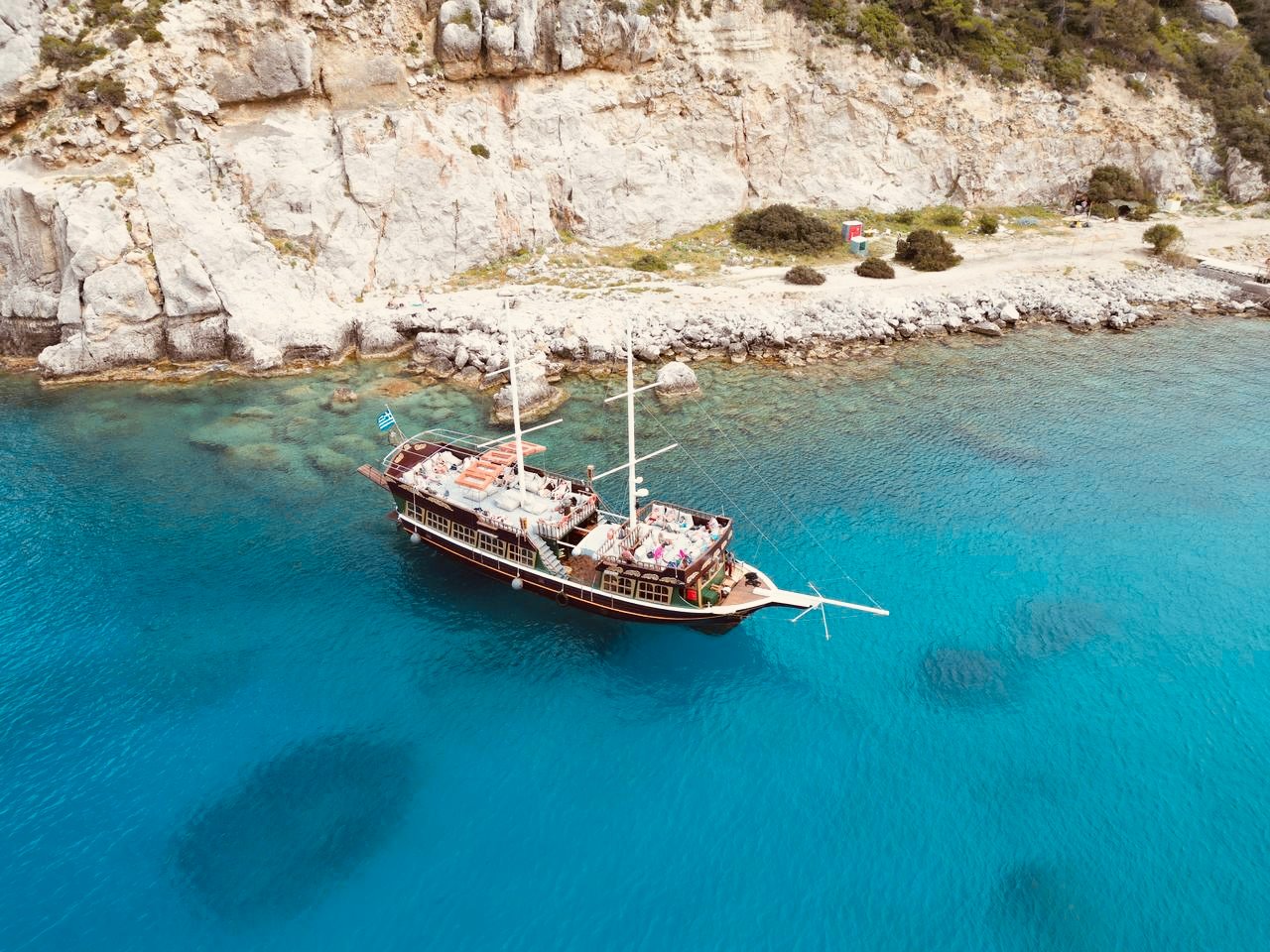 Rhodes All-Inclusive Day Cruise: BBQ, Snorkeling & Open Bar