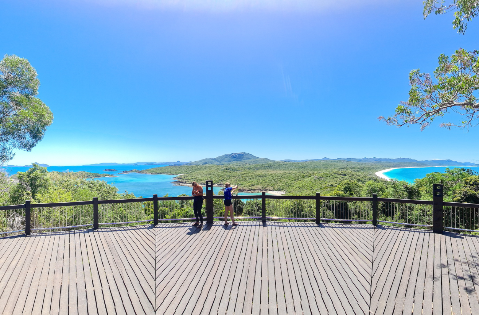 Whitehaven Beach Full-Day Catamaran Tour from Airlie Beach