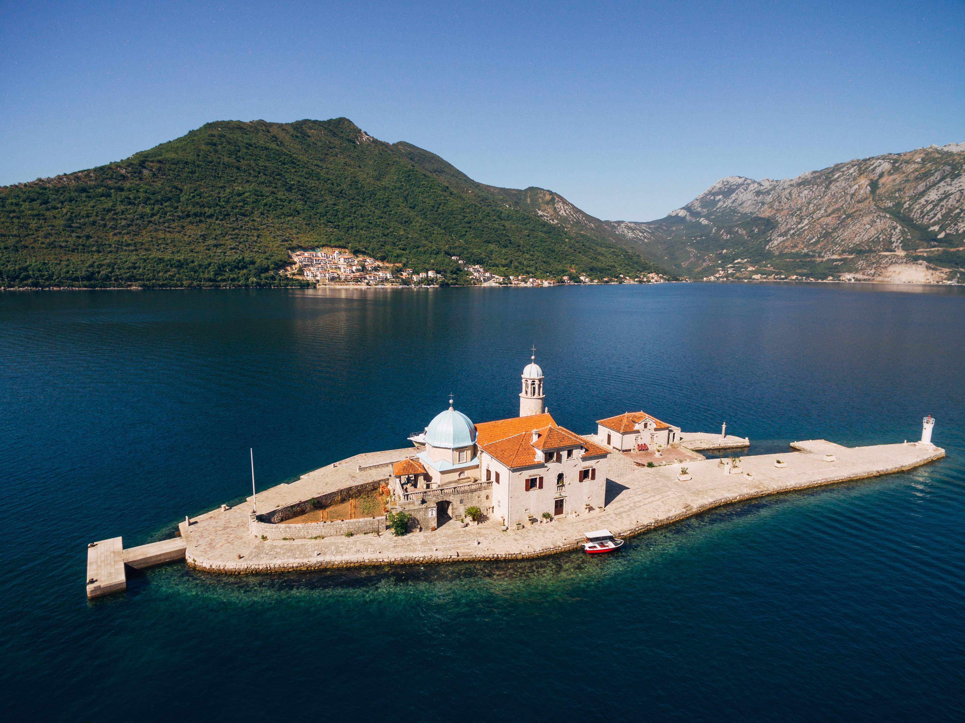 Kotor Bay boat tour to Perast — image 12