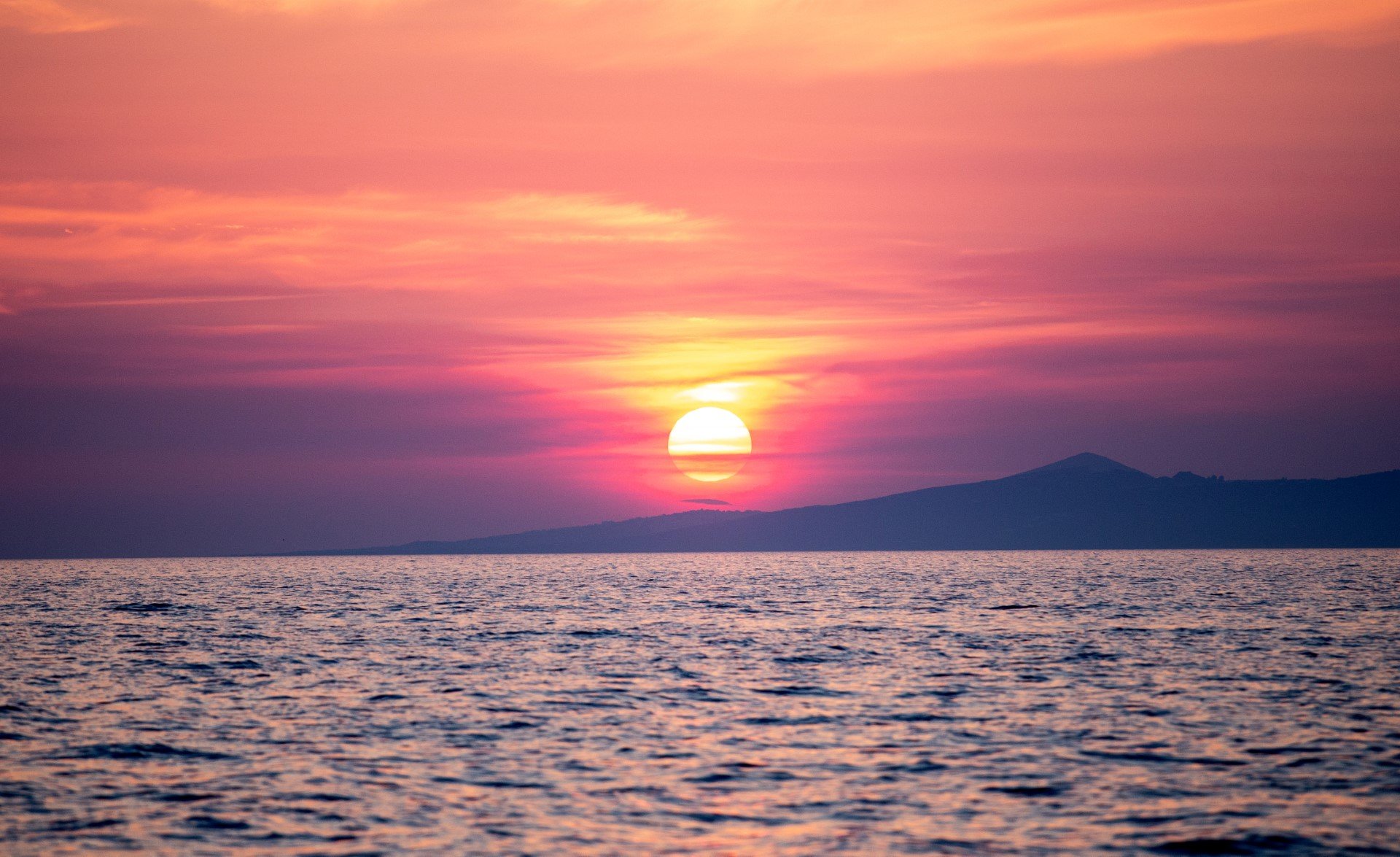 Heraklion Crete — Minoan museum Phaistos Disc, Dia Island sailing cruise, Koules Venetian fortress old harbour — image 13
