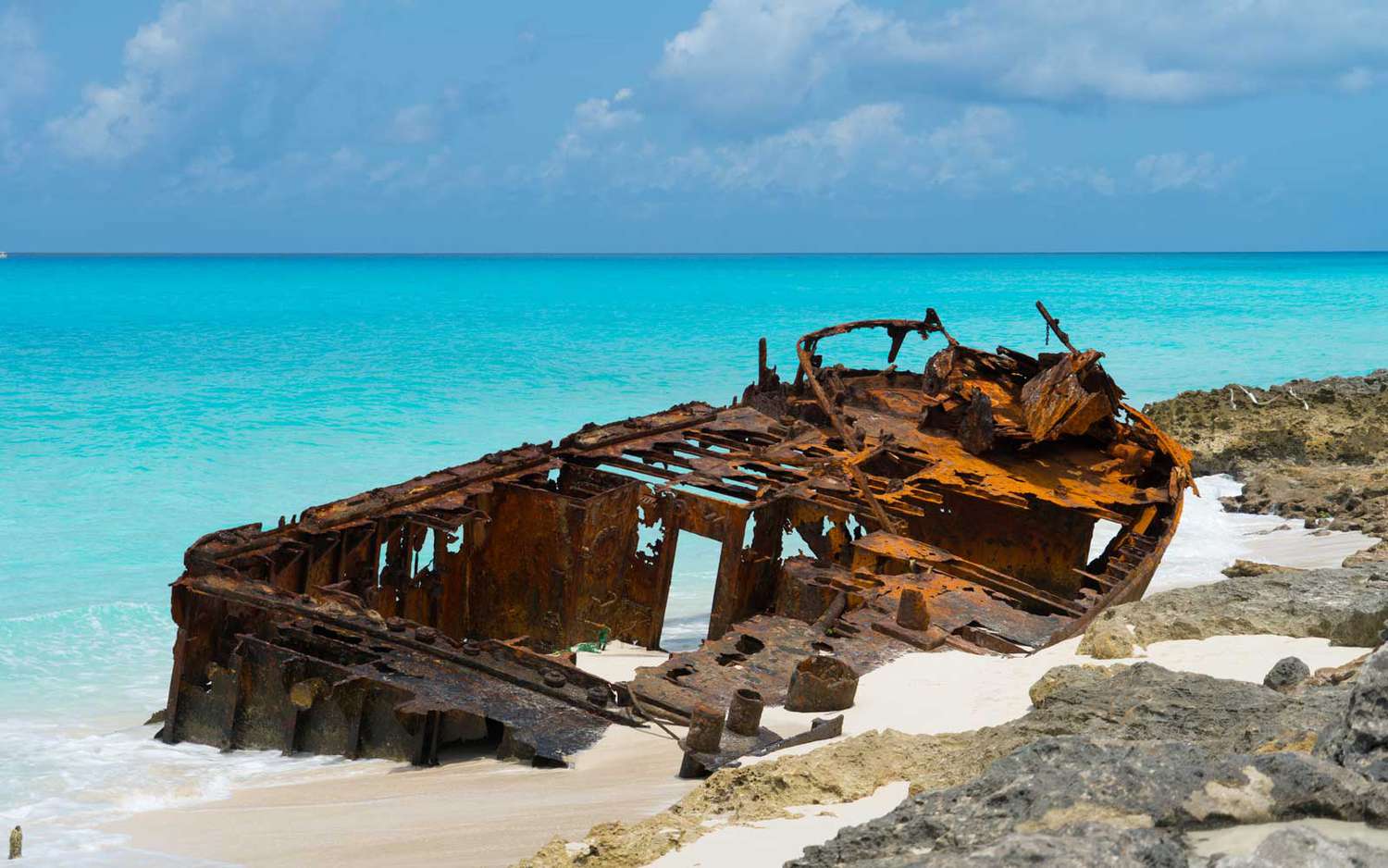 Bimini Island Express: Roundtrip Ferry & Miami Transfers
