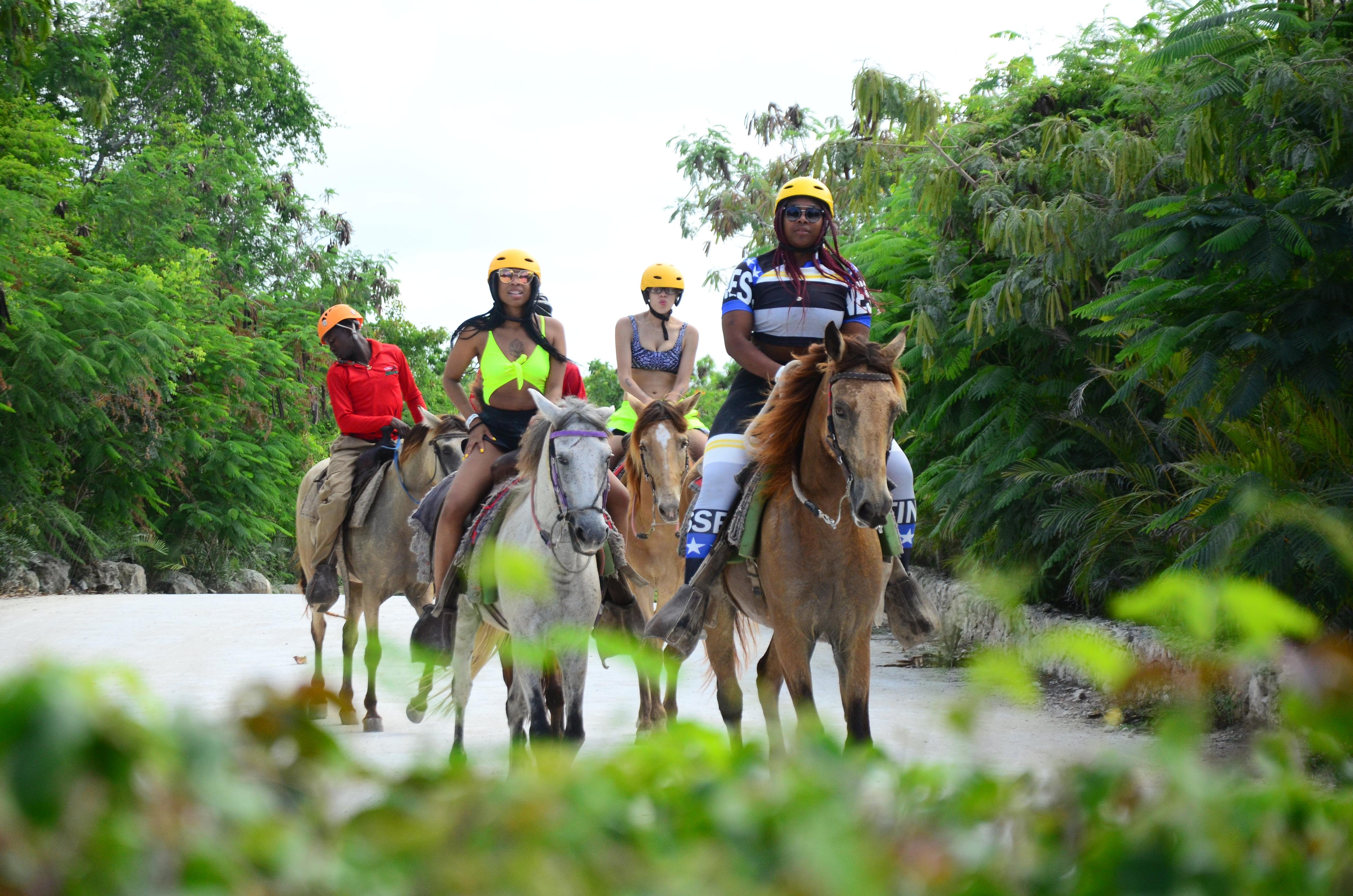 Bavaro Adventure Park: Full-Day All-Access Pass with Lunch