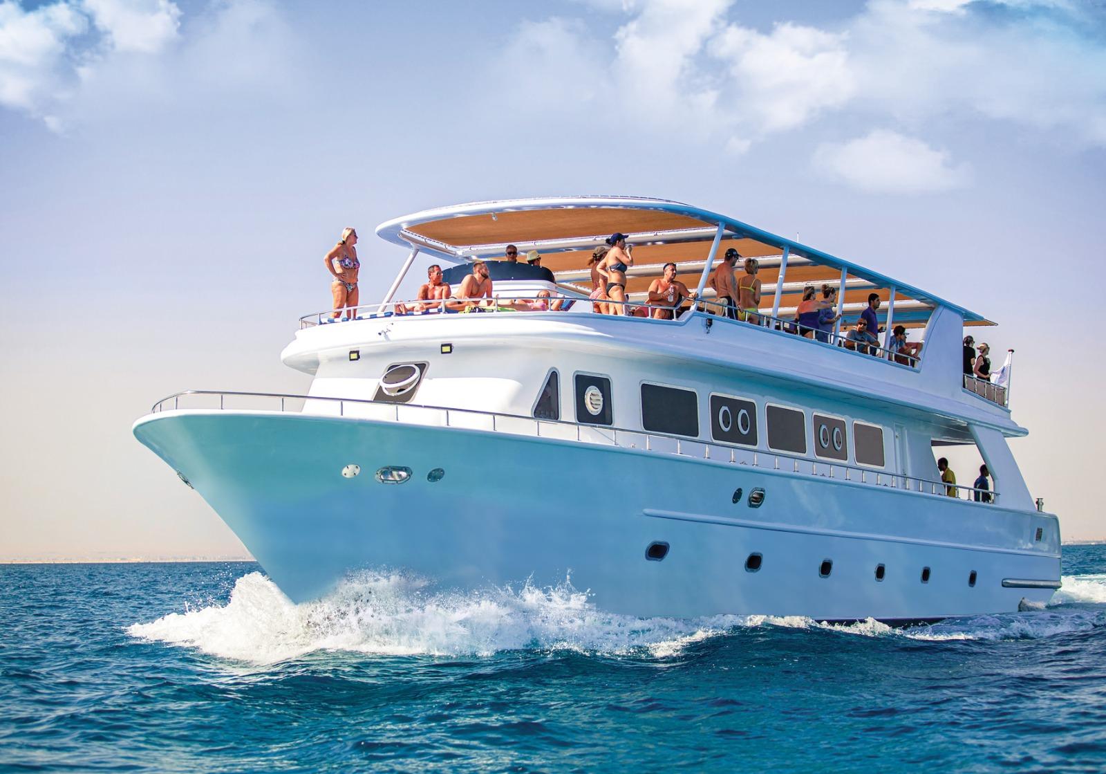Luxury Ras Mohammed & White Island Yacht Cruise
