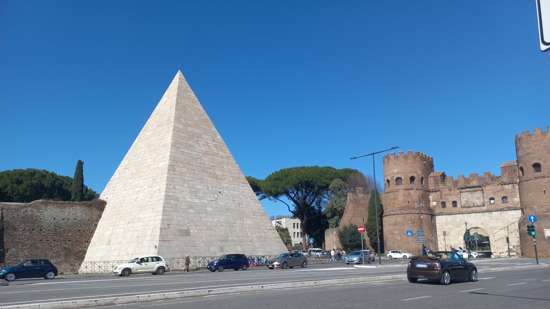 Appian Way golf cart tour Rome catacombs electric cart — image 11