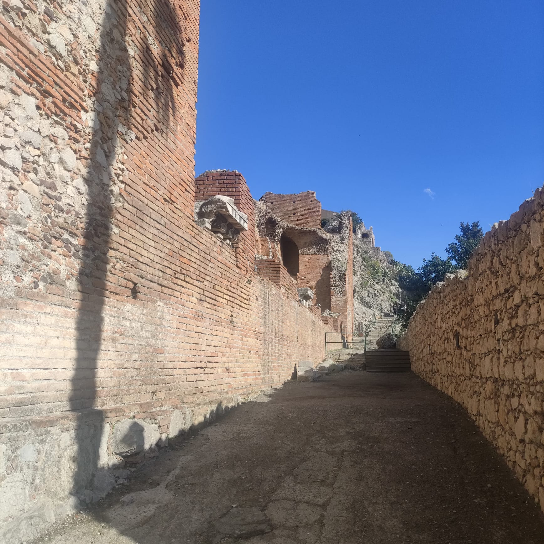 Private Taormina Walking Tour & Ancient Theater Experience
