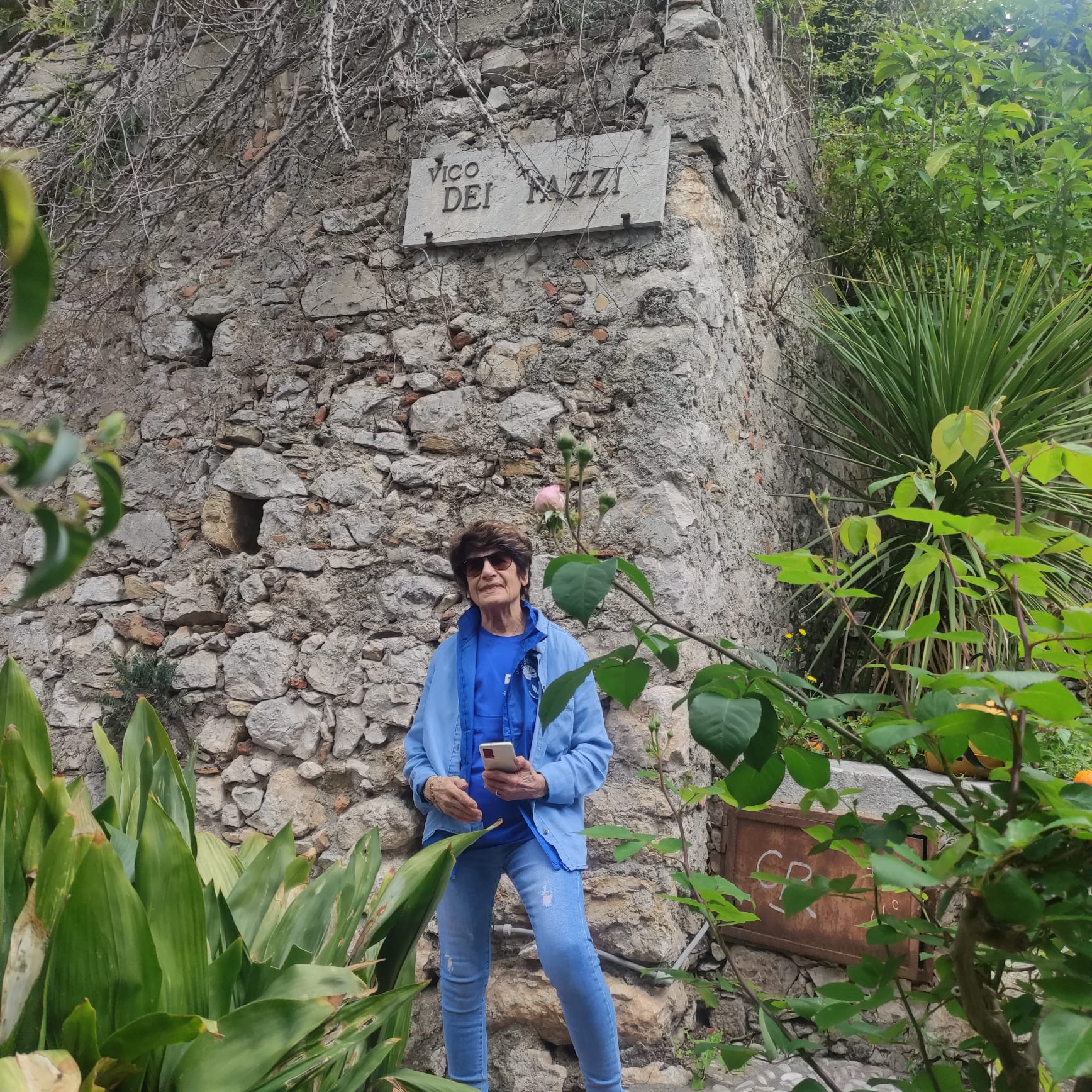 Private Taormina Walking Tour & Ancient Theater Experience