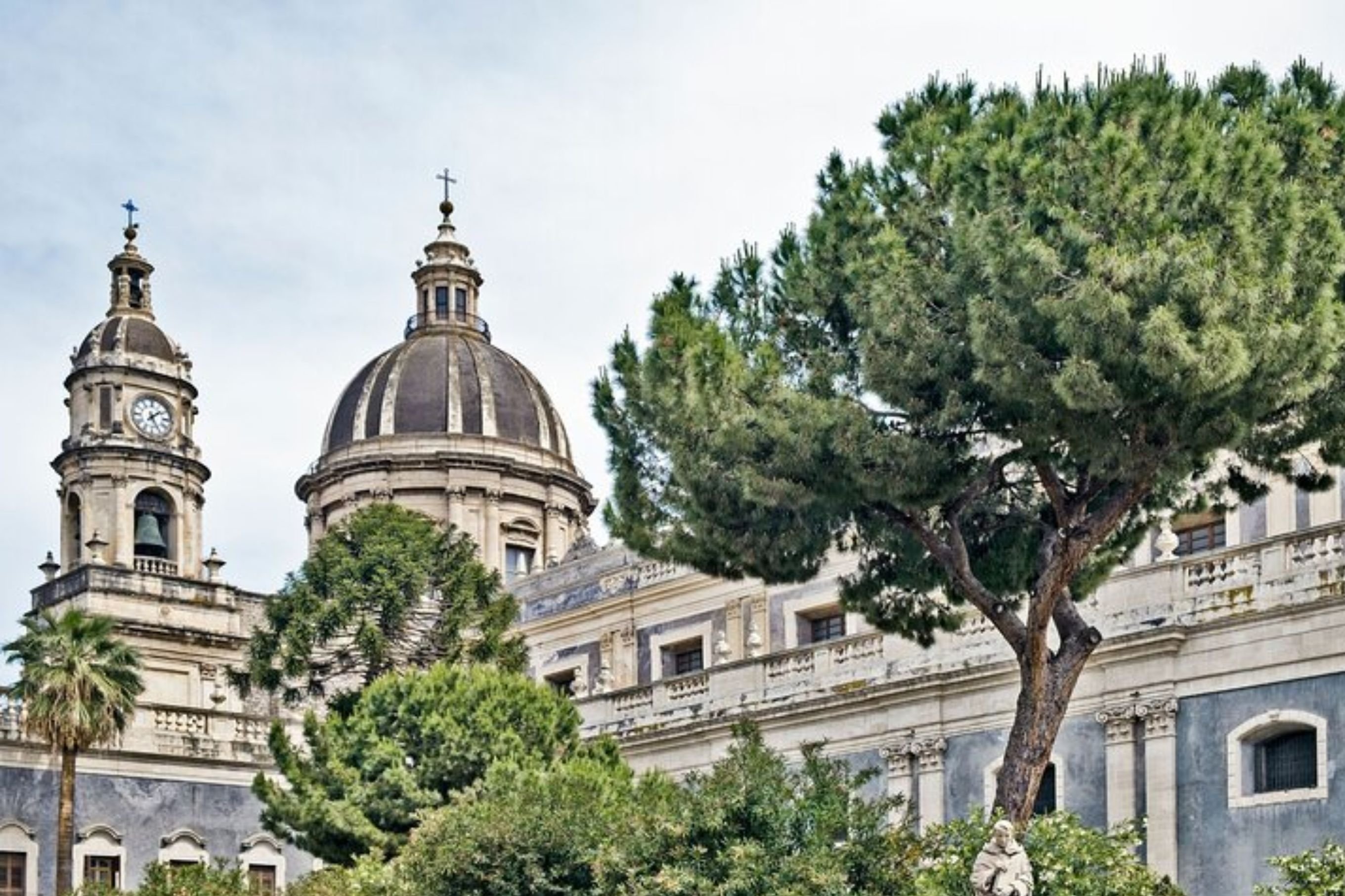 Catania Private Custom Walking Tour with a Local Guide