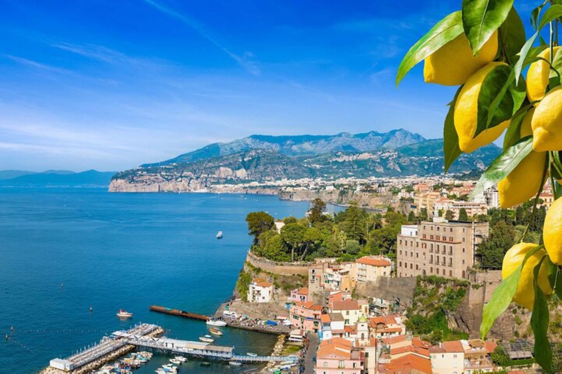 Amalfi Coast, Sorrento & Pompeii Day Tour from Naples
