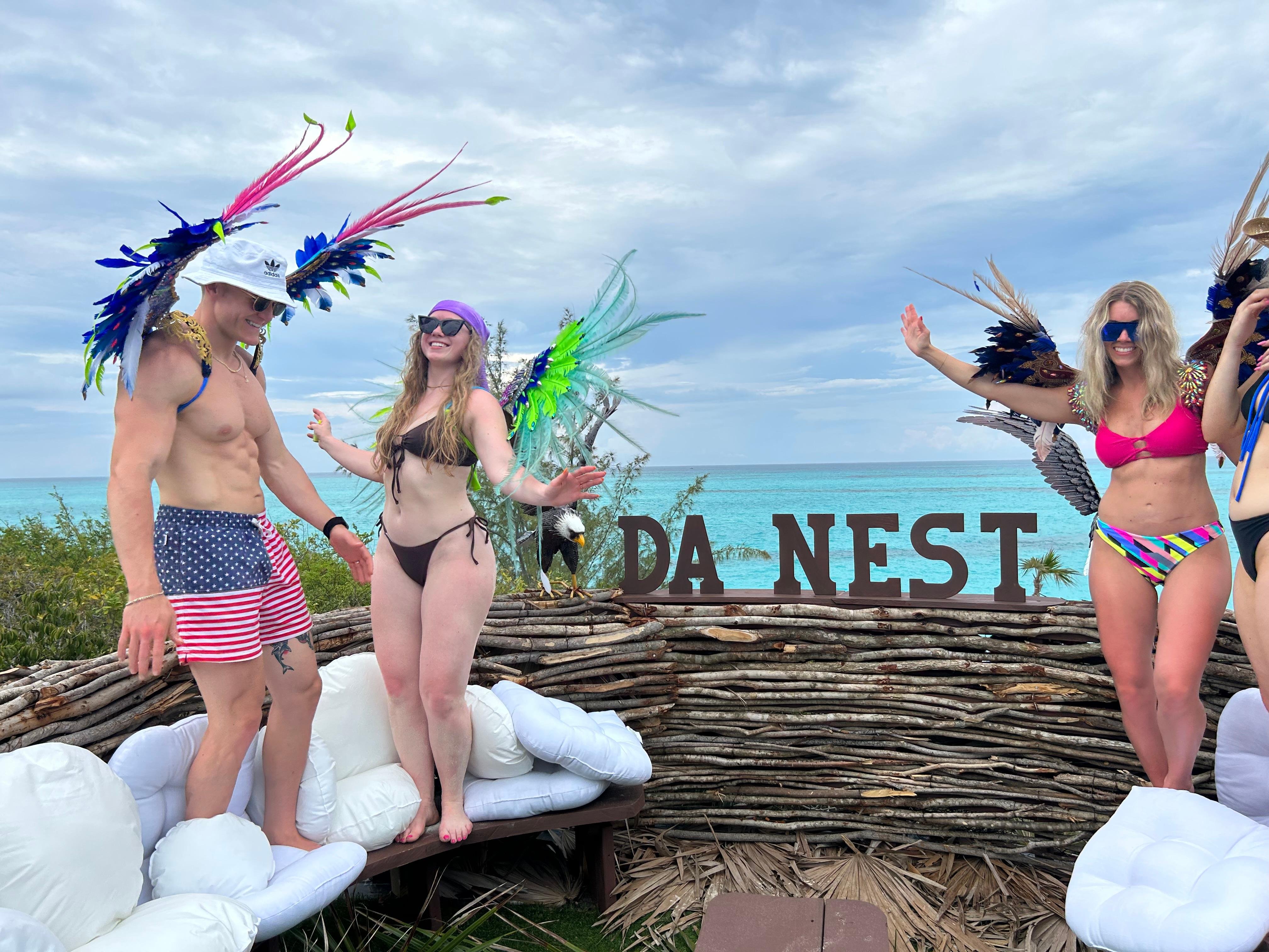 Nassau Powerboat Adventure: Snorkeling, Green Cay Turtles & Private Beach Club