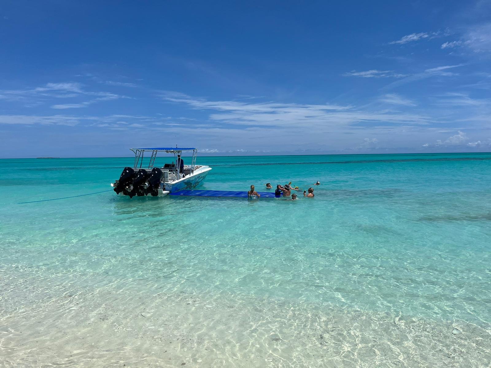 Nassau Powerboat Adventure: Snorkeling, Green Cay Turtles & Private Beach Club