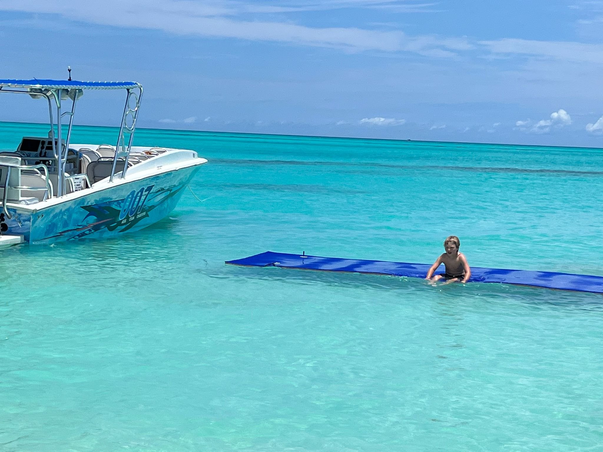 Nassau Powerboat Adventure: Snorkeling, Green Cay Turtles & Private Beach Club