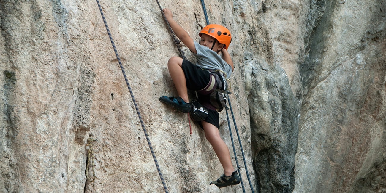 Railay Beach Half-Day Rock Climbing Introduction – Krabi