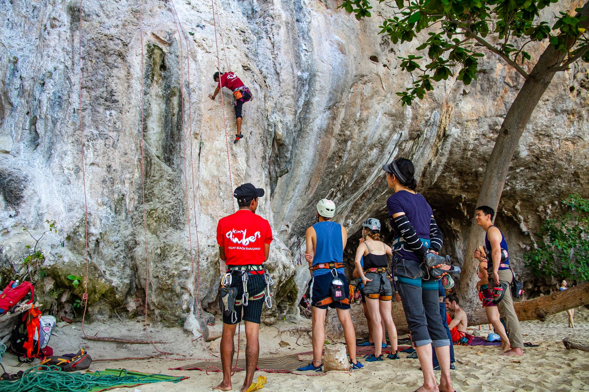 Railay Beach Half-Day Rock Climbing Introduction – Krabi