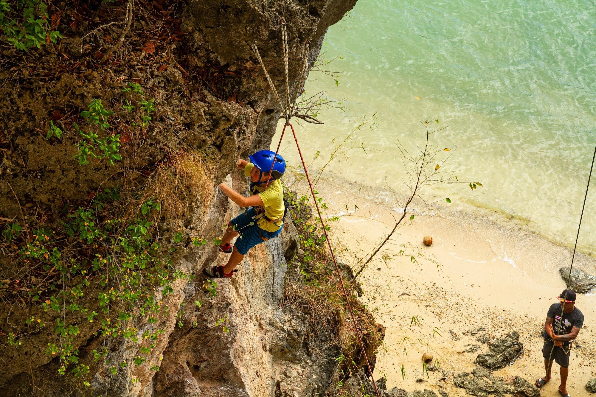 Krabi Railay Beach Full-Day Rock Climbing Course