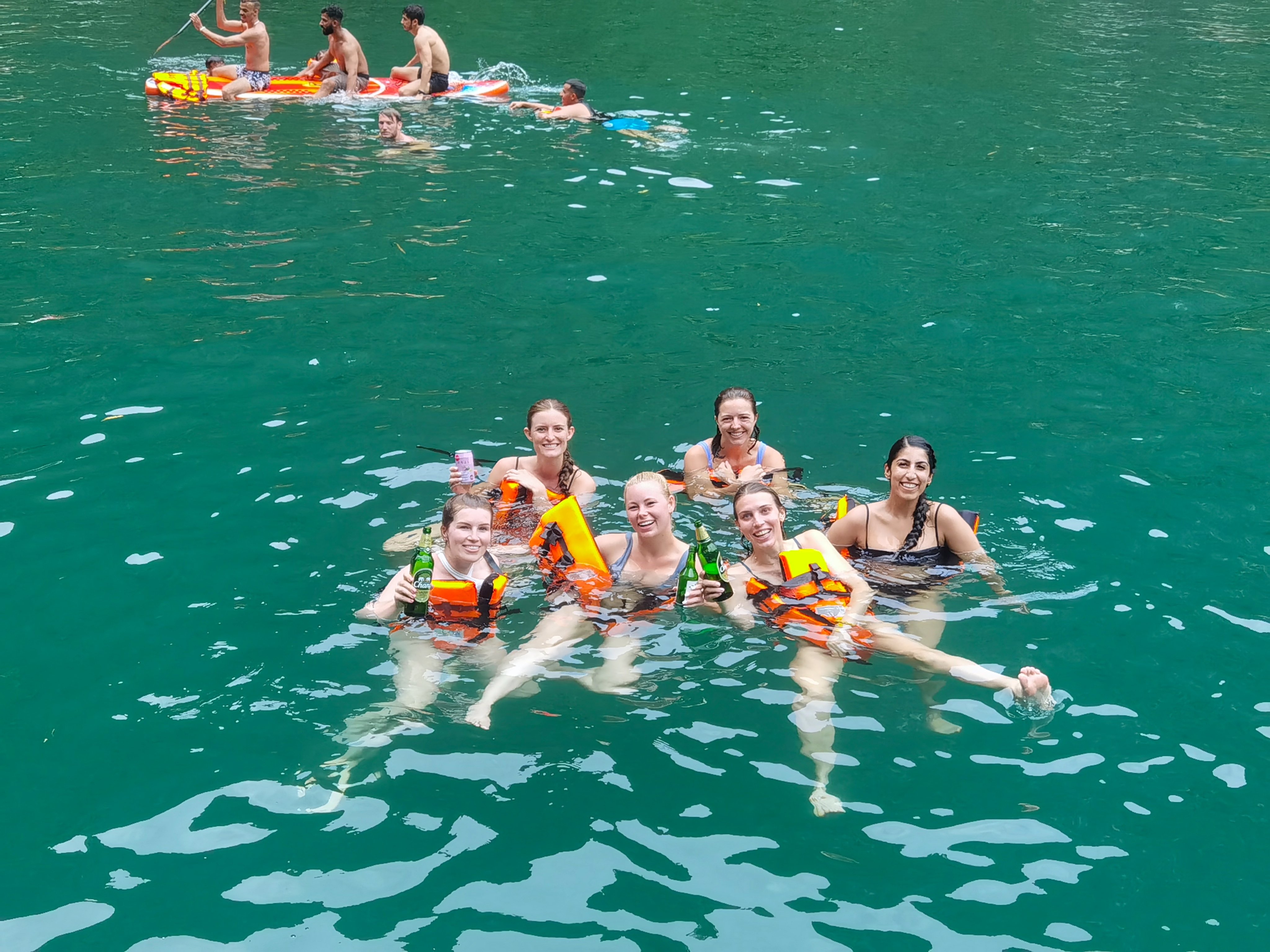 Phuket to Phi Phi Islands: Private Longtail Boat Day Trip