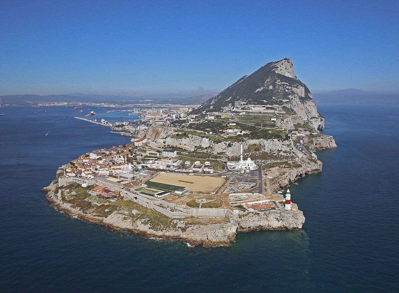 Gibraltar Day Trip from Costa del Sol with Optional Rock Tour