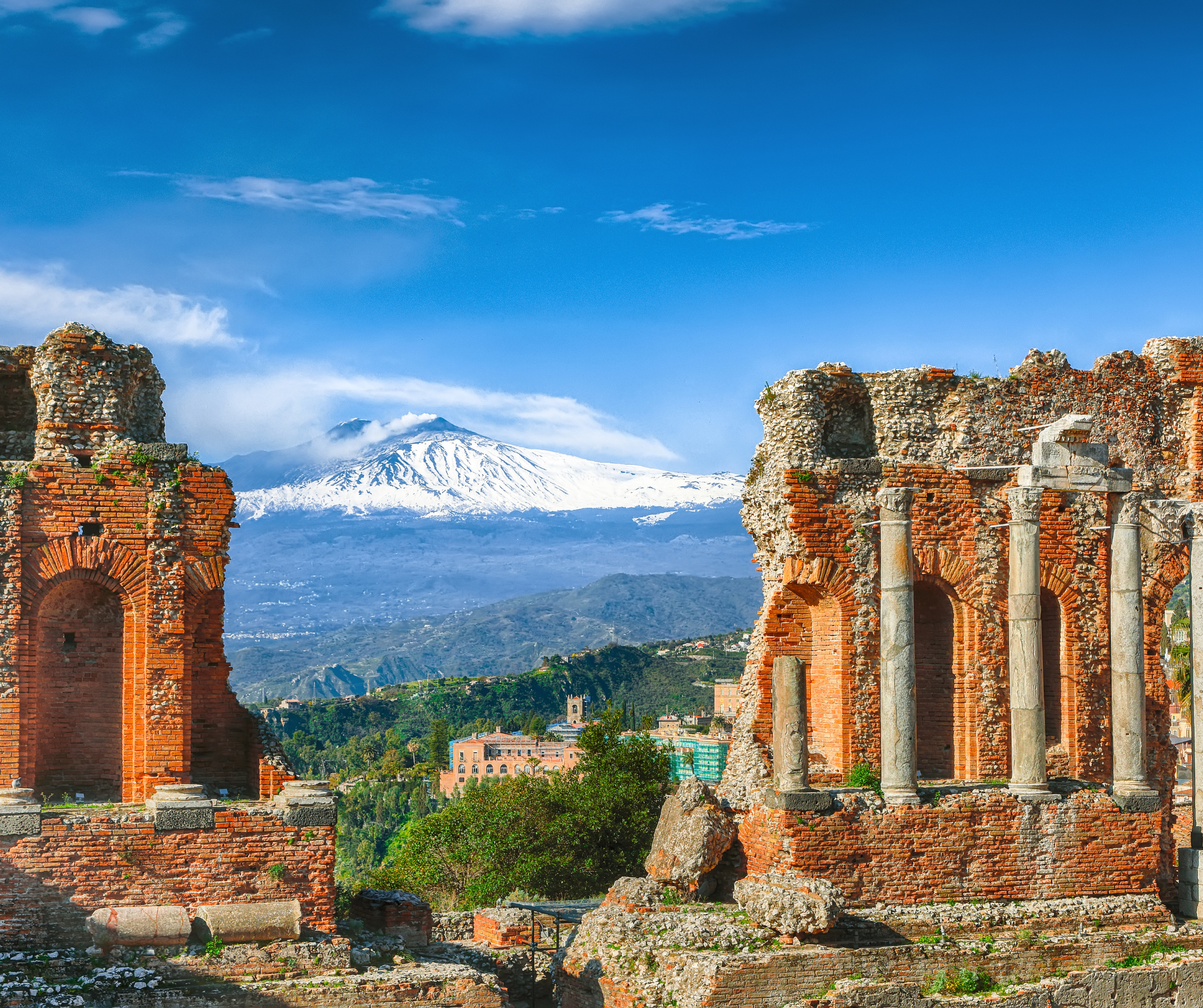 Private Taormina Walking Tour & Ancient Theater Experience