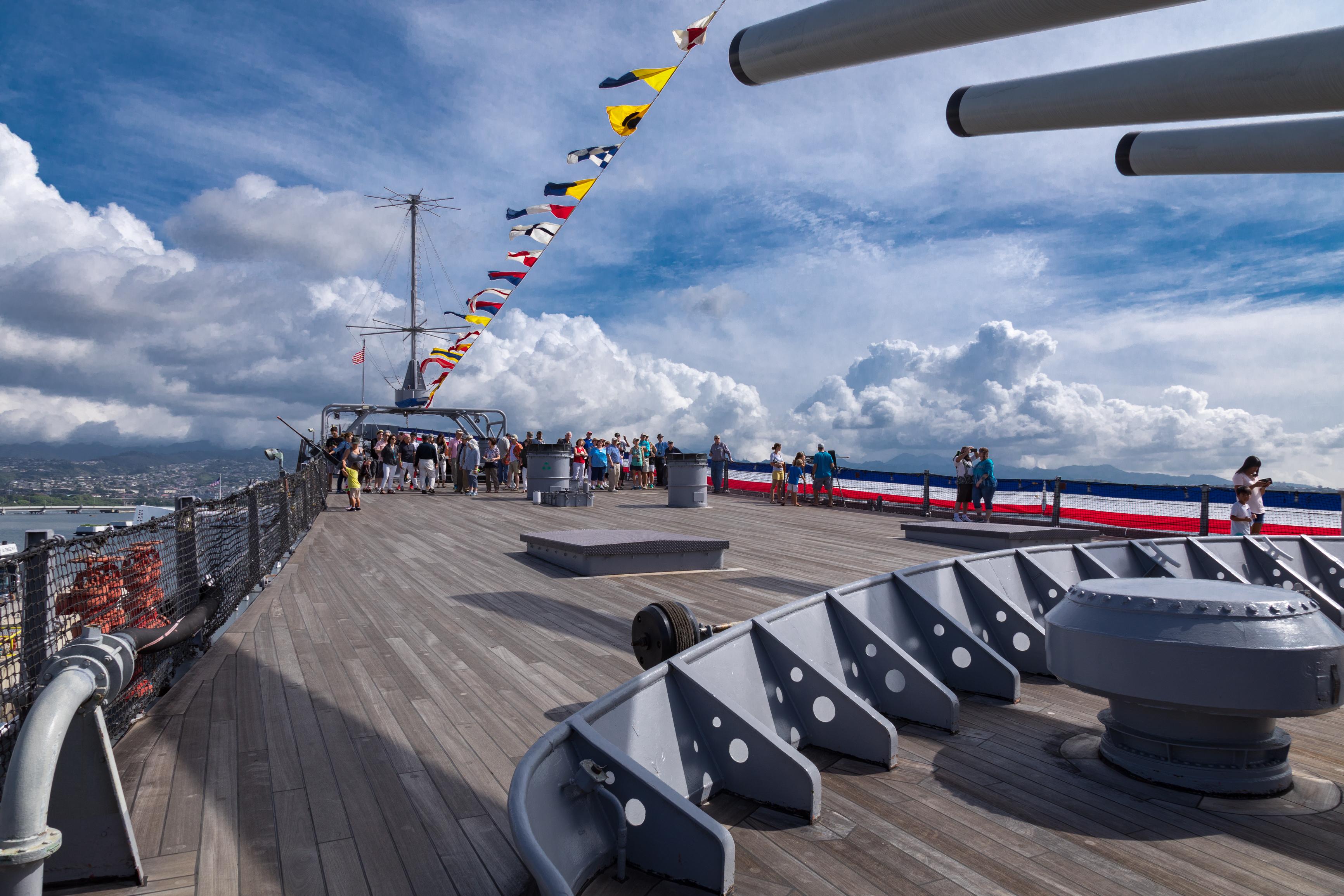 Honolulu: Battleship Missouri Memorial Access