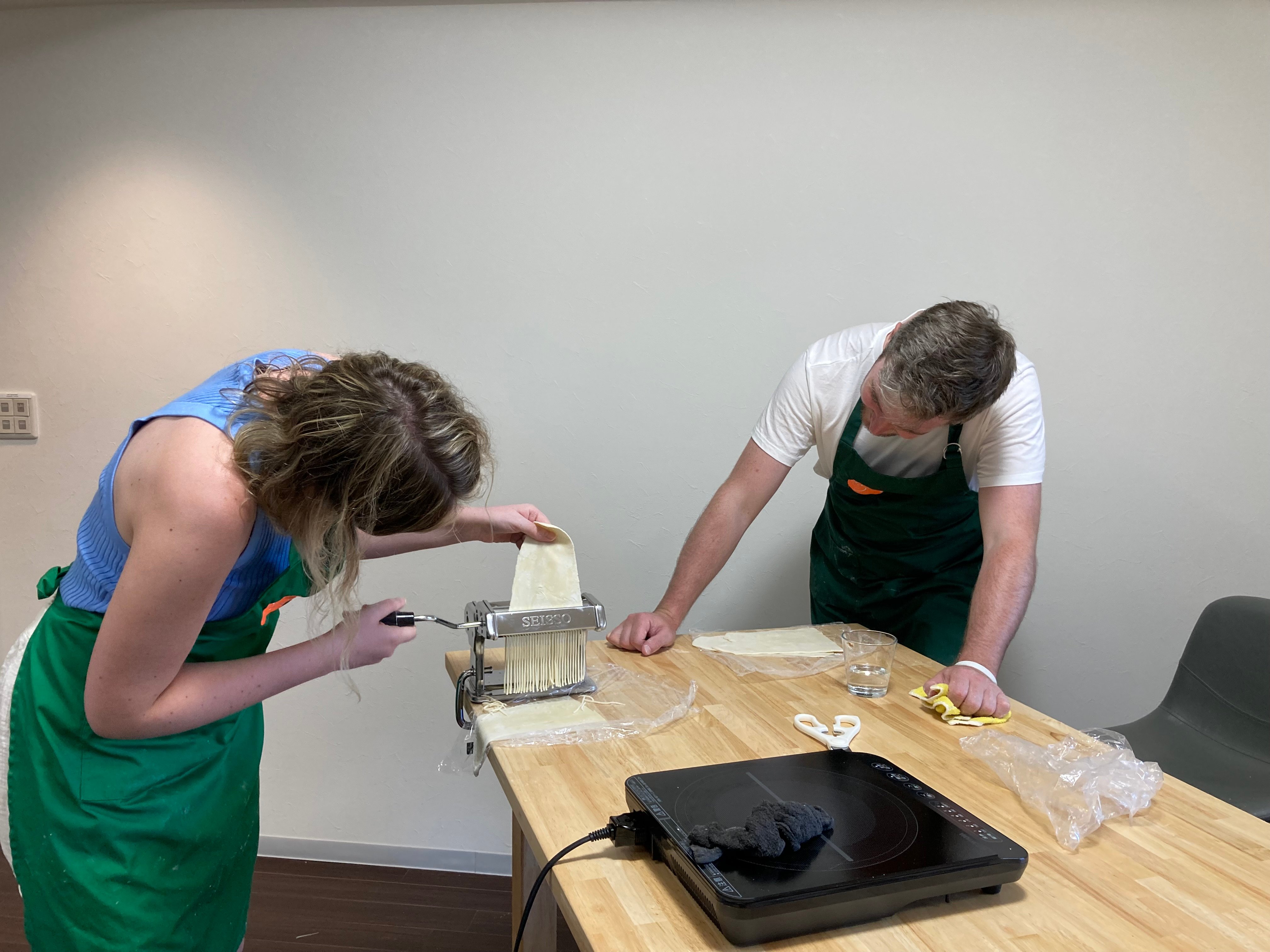 Osaka cooking class — takoyaki pan, ramen, hand-rolled sushi and the okonomiyaki griddle — image 3