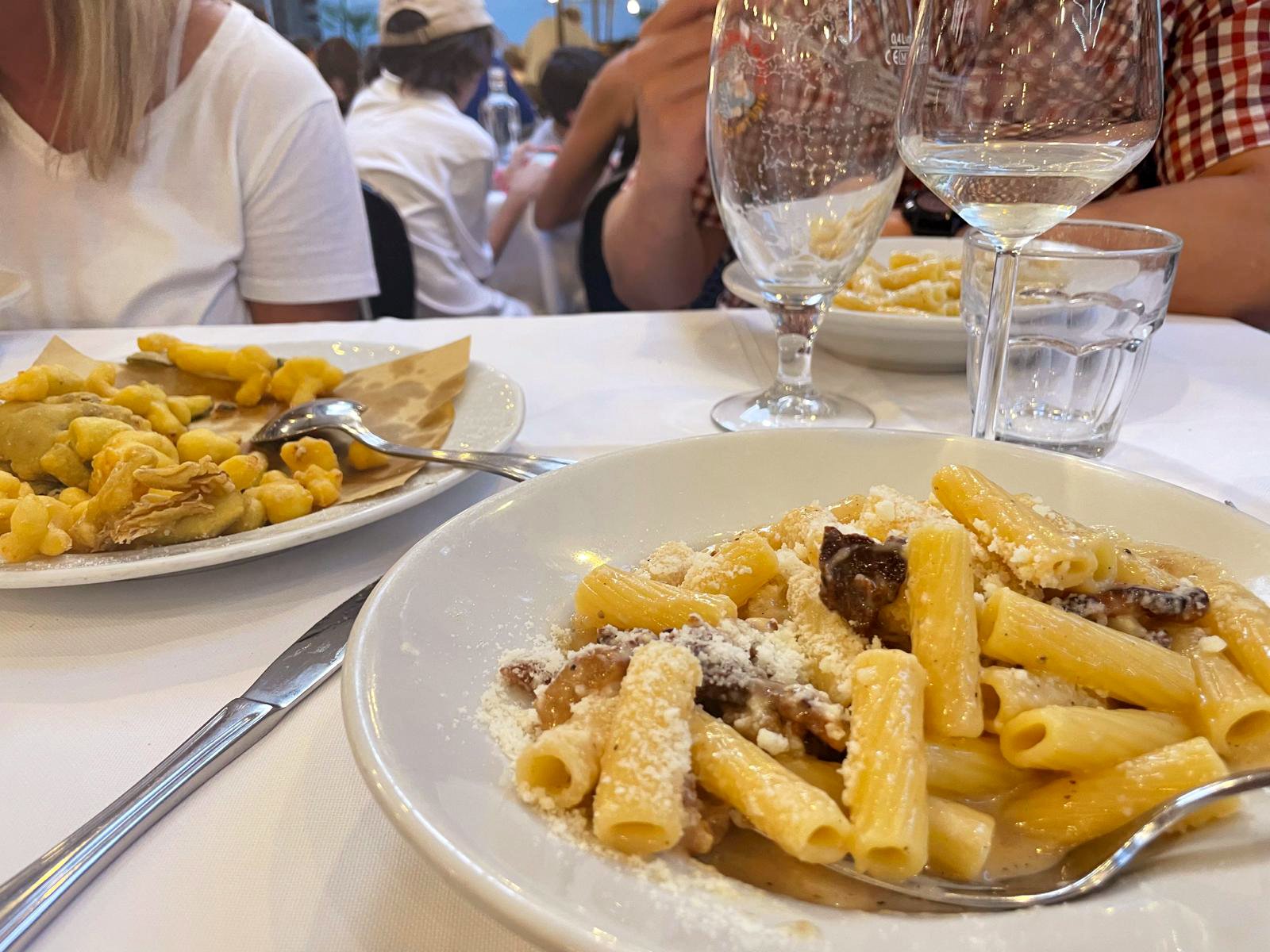 Rome: Cannondale E-Bike Evening Tour with Optional Dinner - 2026 (Verified Reviews)