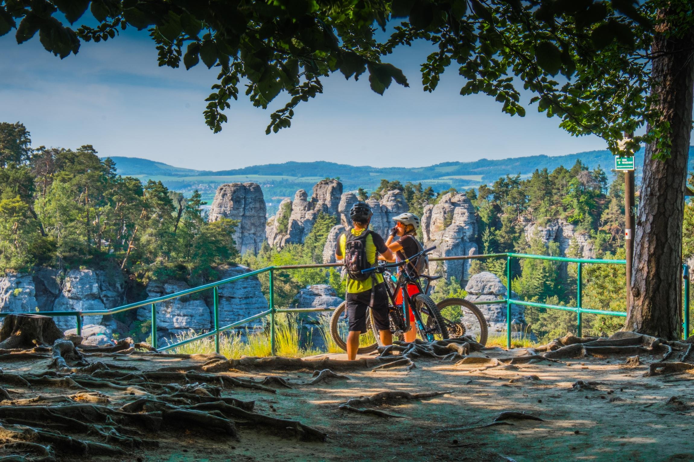 E-Mountain Bike Adventure to Bohemian Paradise