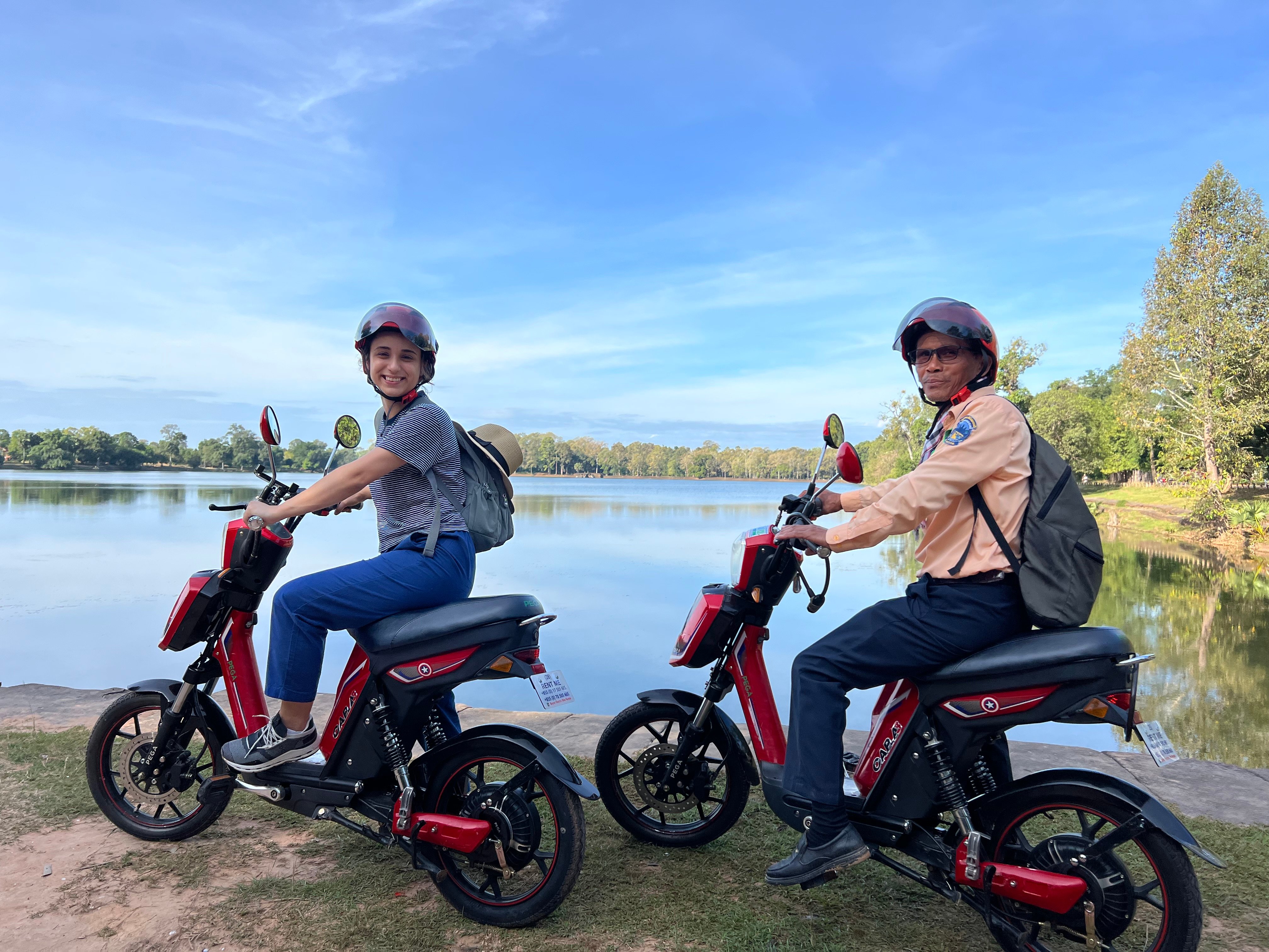 Angkor Wat Sunrise & Temple E-Bike Adventure