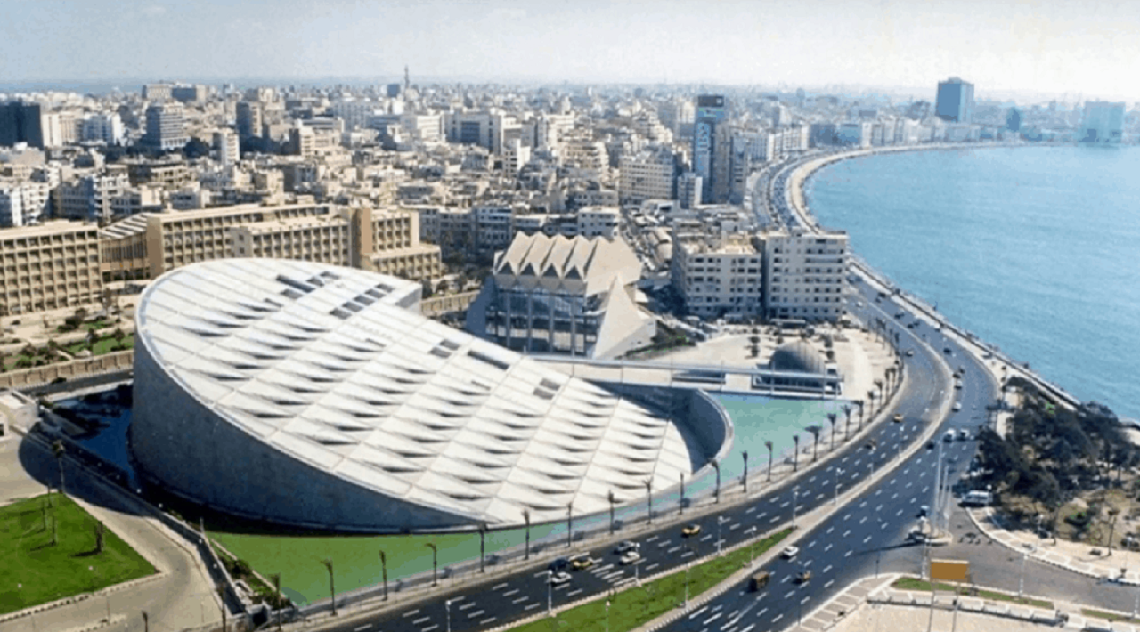 5-Day Private Egyptian Highlights Expedition with Domestic Flights