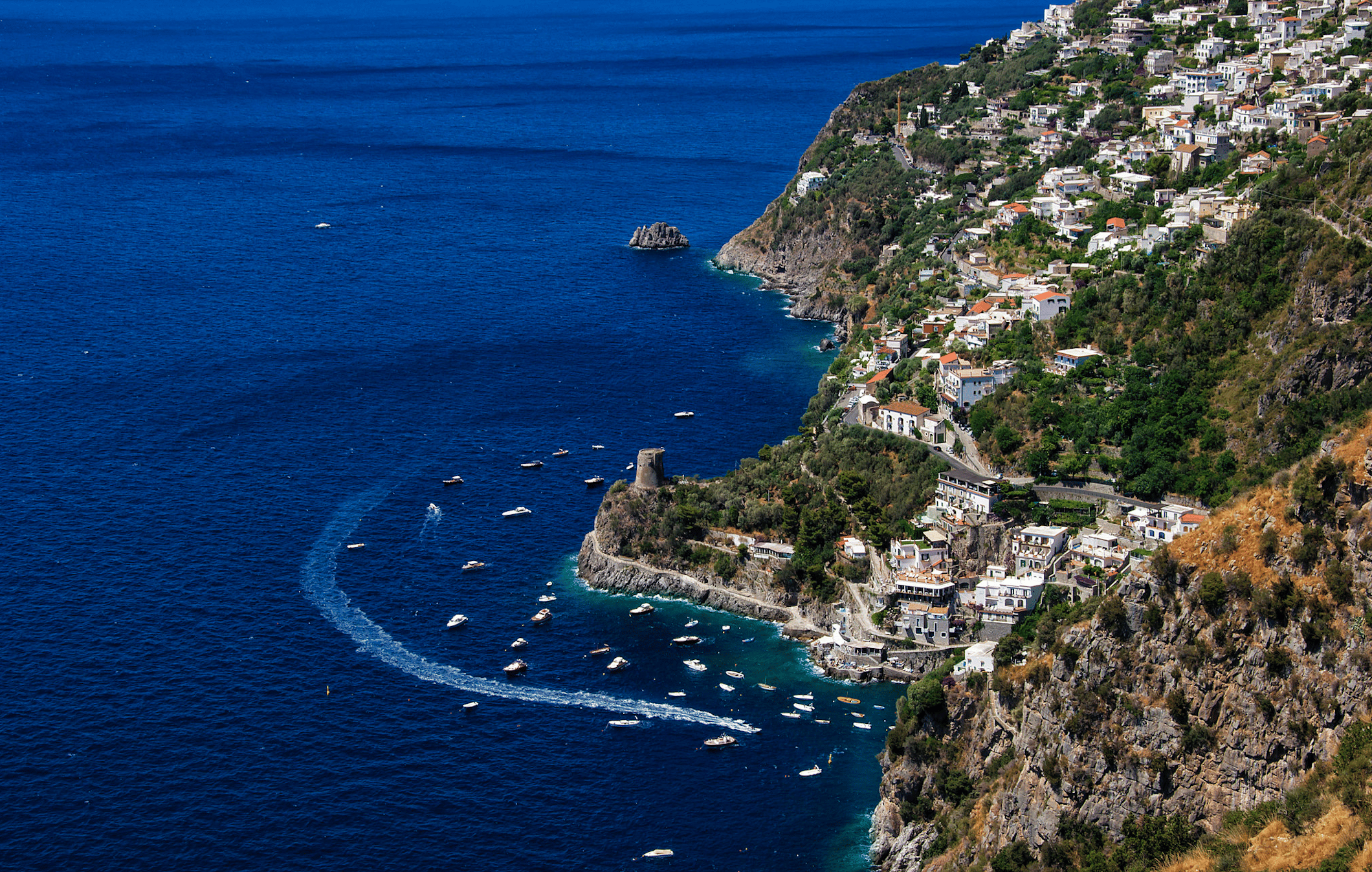 Amalfi Coast Speedboat Adventure from Positano or Praiano