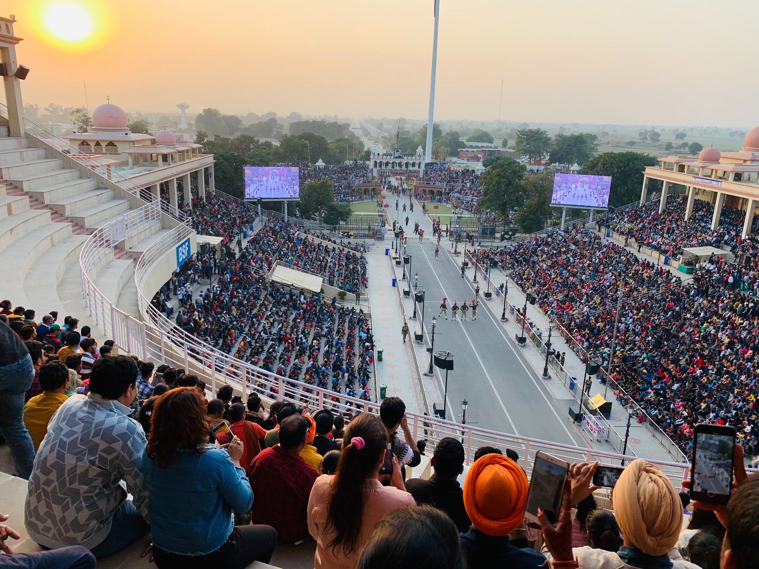 Amritsar Cultural Private Tour: Golden Temple & Wagah Border