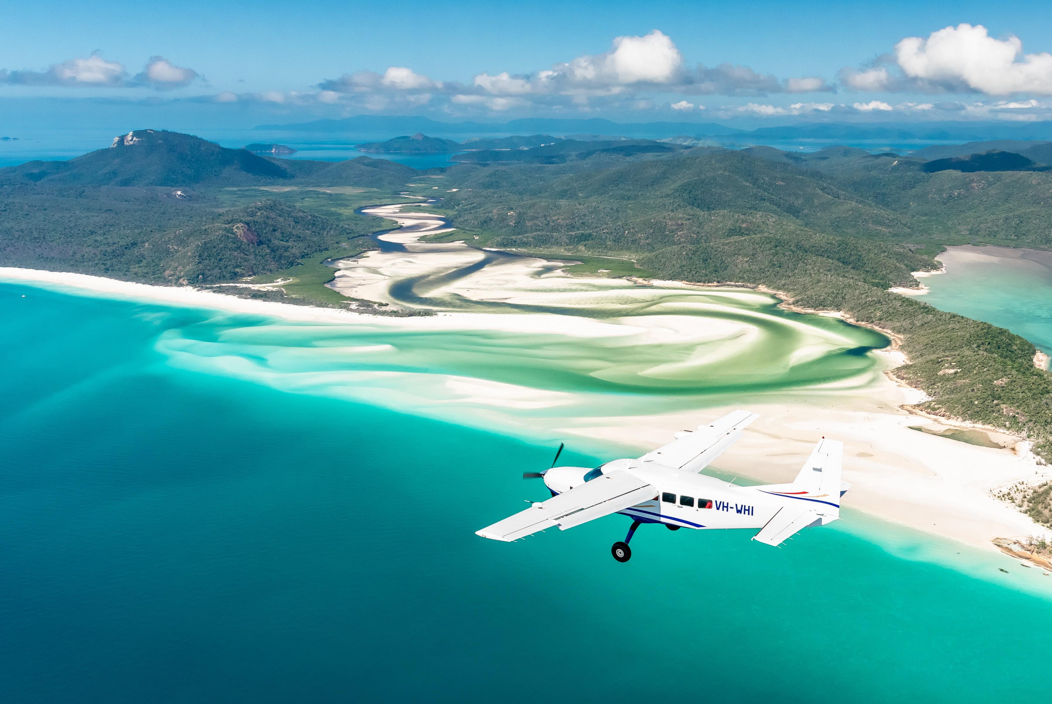 Whitsundays & Heart Reef Scenic Flight from Airlie Beach
