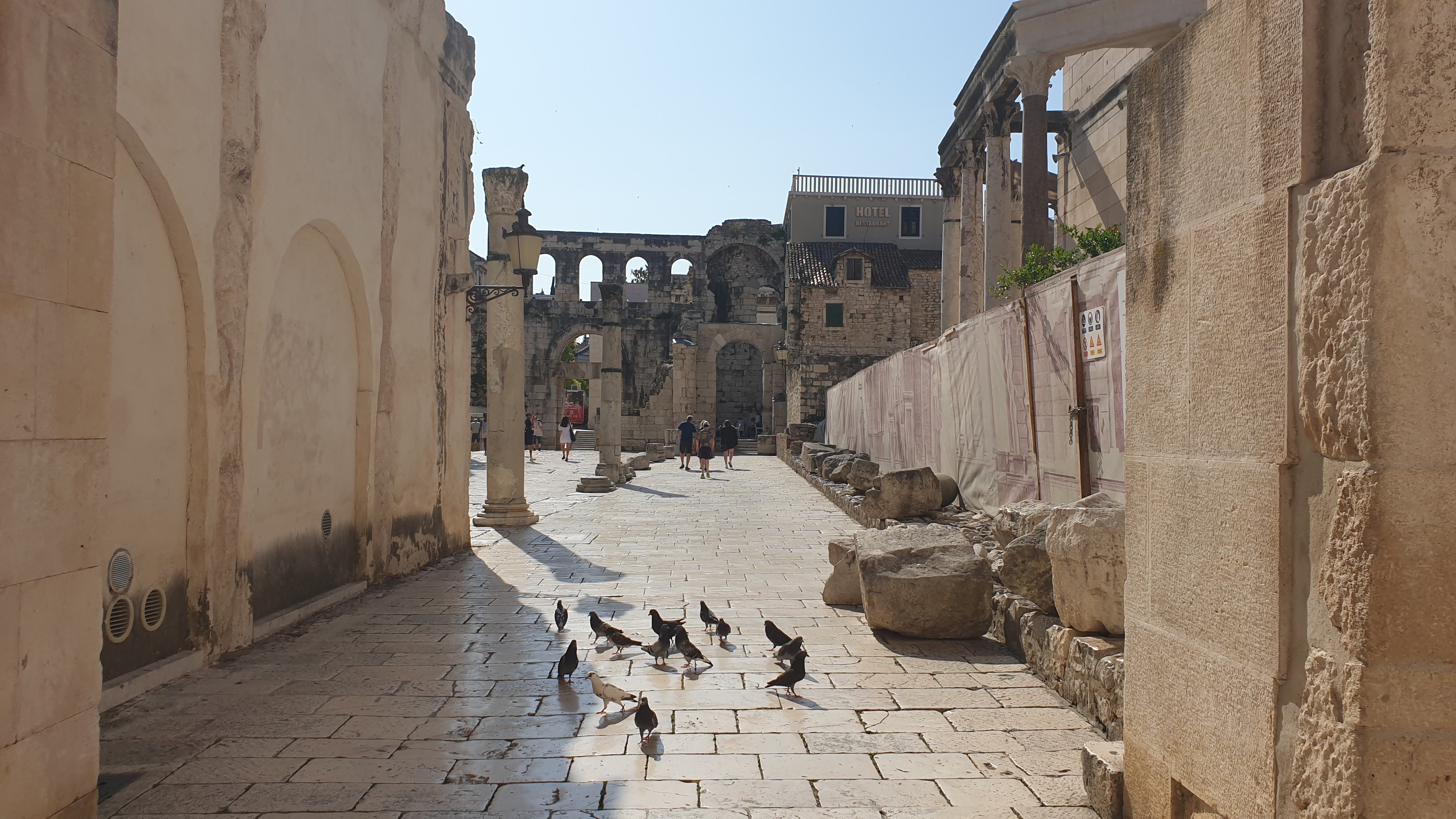 Split: Historic Diocletian's Palace Walking Tour