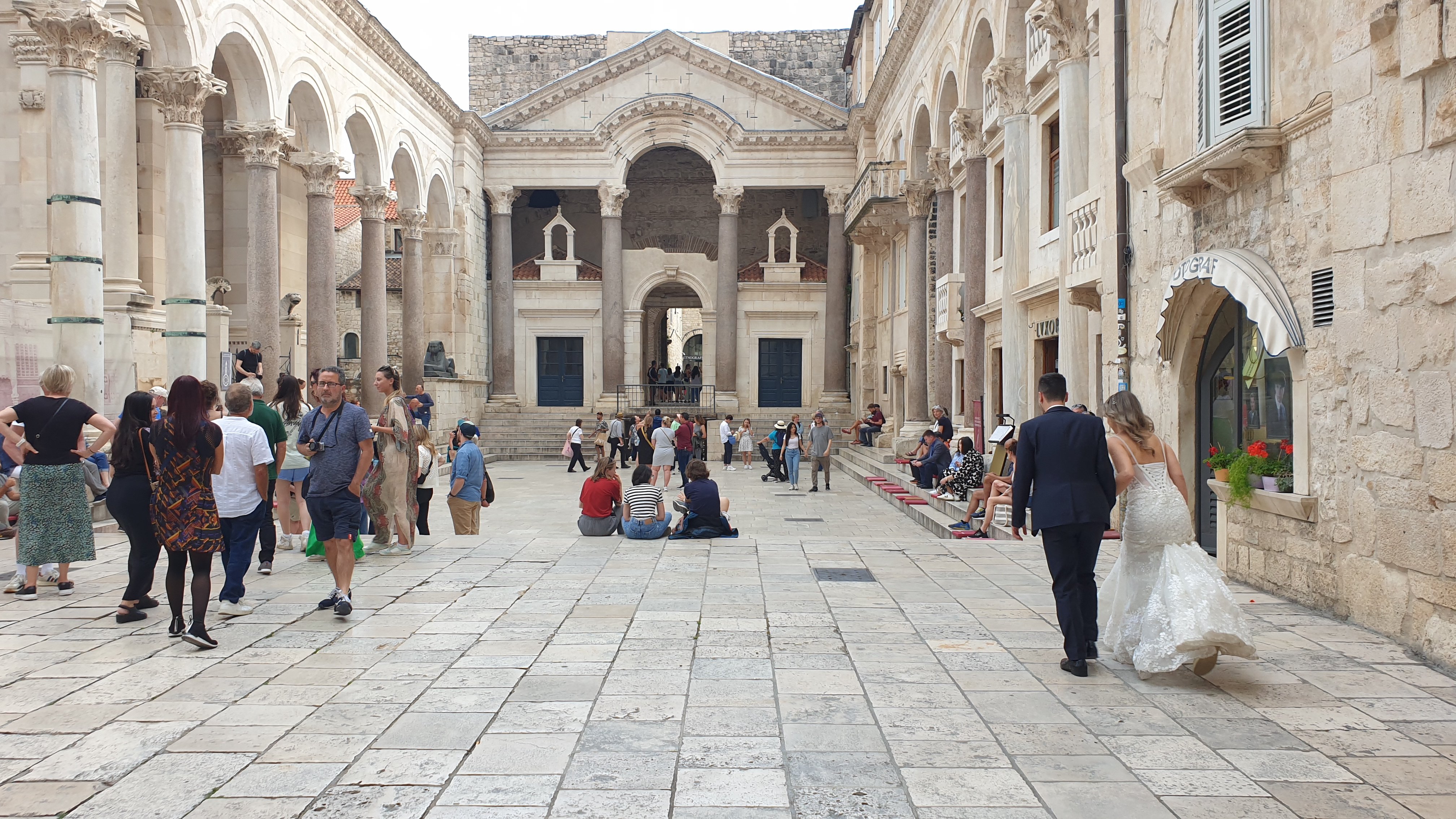Split: Historic Diocletian's Palace Walking Tour