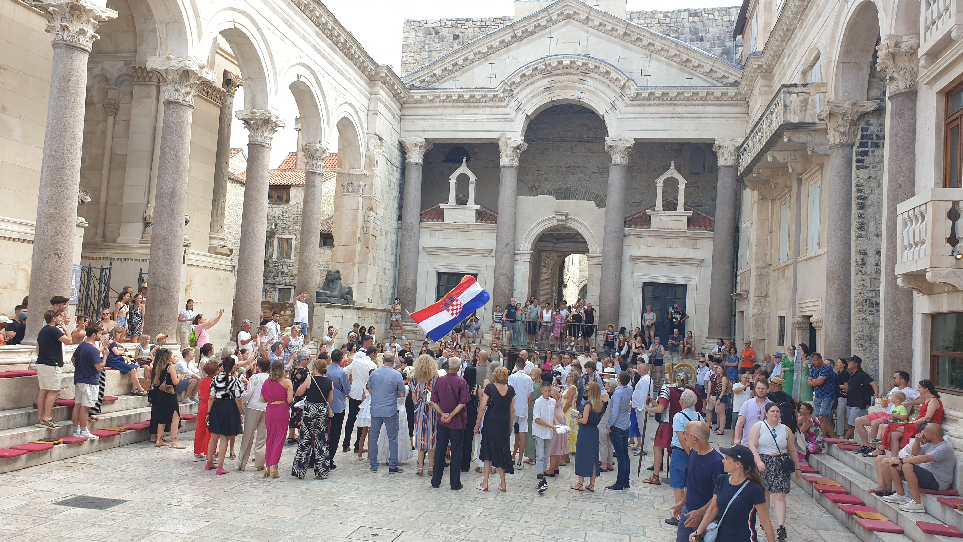 Split: Historic Diocletian's Palace Walking Tour