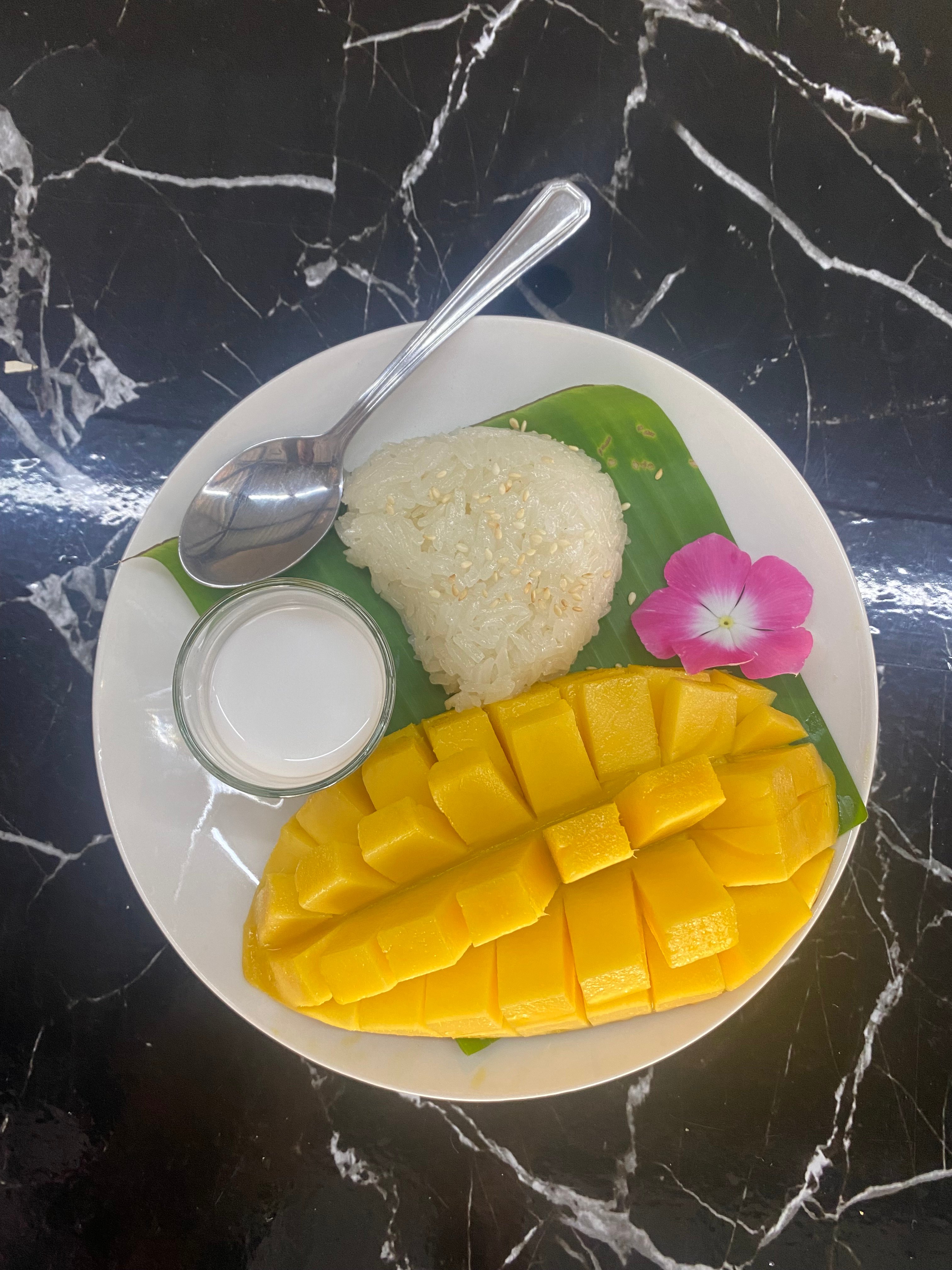 Phuket Food & Culture Discovery with Thai Cooking Class