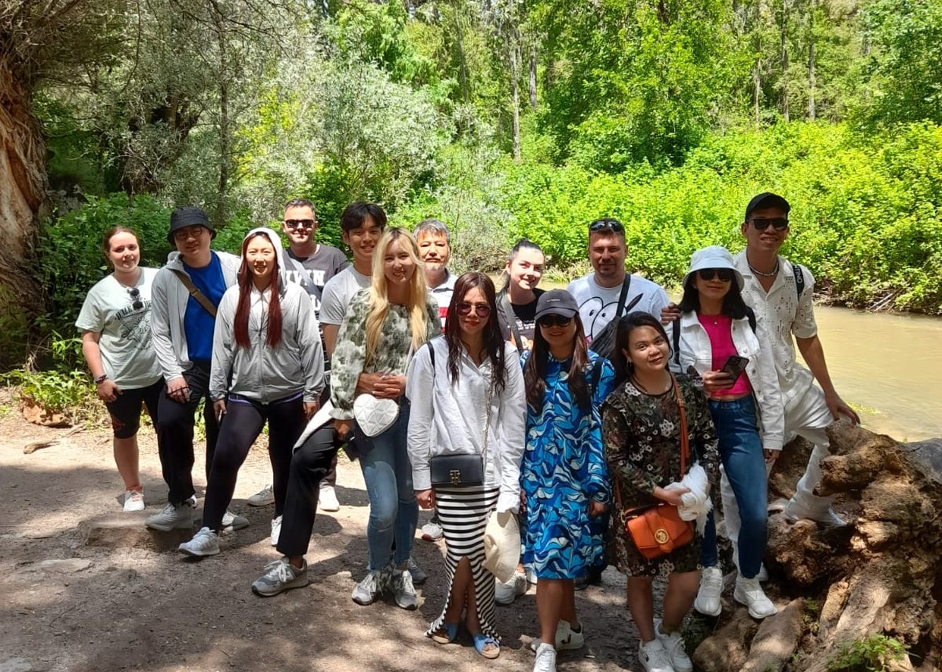 Cappadocia Green Tour: Derinkuyu Underground City, Ihlara Valley Hike & Lunch