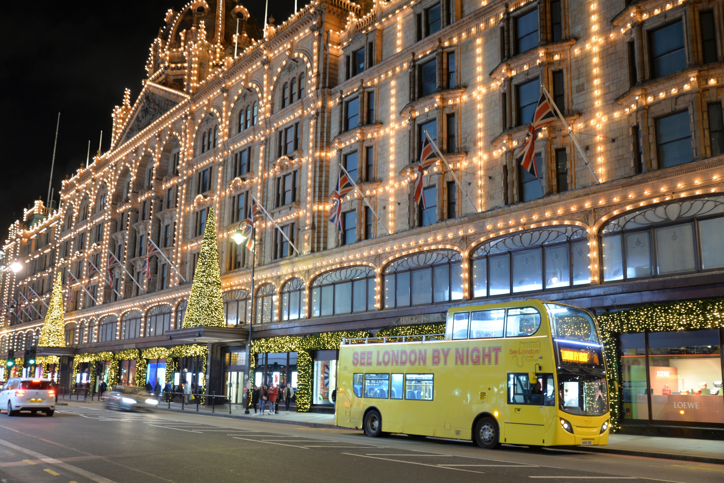 London: London by Night Sightseeing Open-Top Bus Tour — gallery image 12