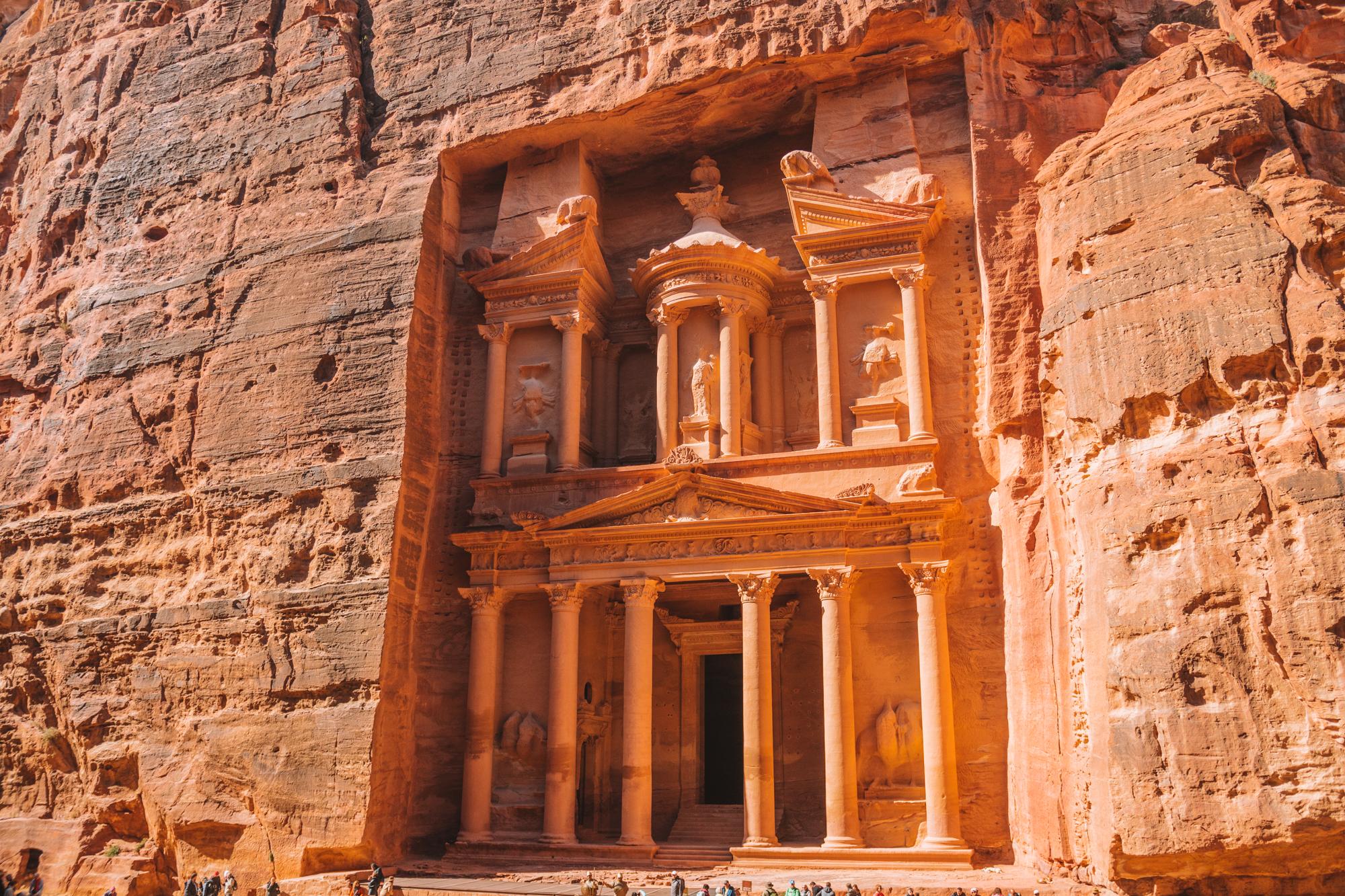 Petra & Jordan Highlights: 2-Day Desert Adventure from Jerusalem